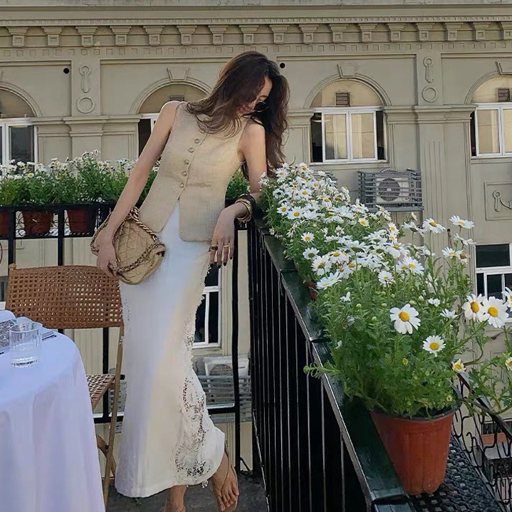 雲朵白側邊鏤空蕾絲鉛筆裙長裙S-XL (Elegant & Love)