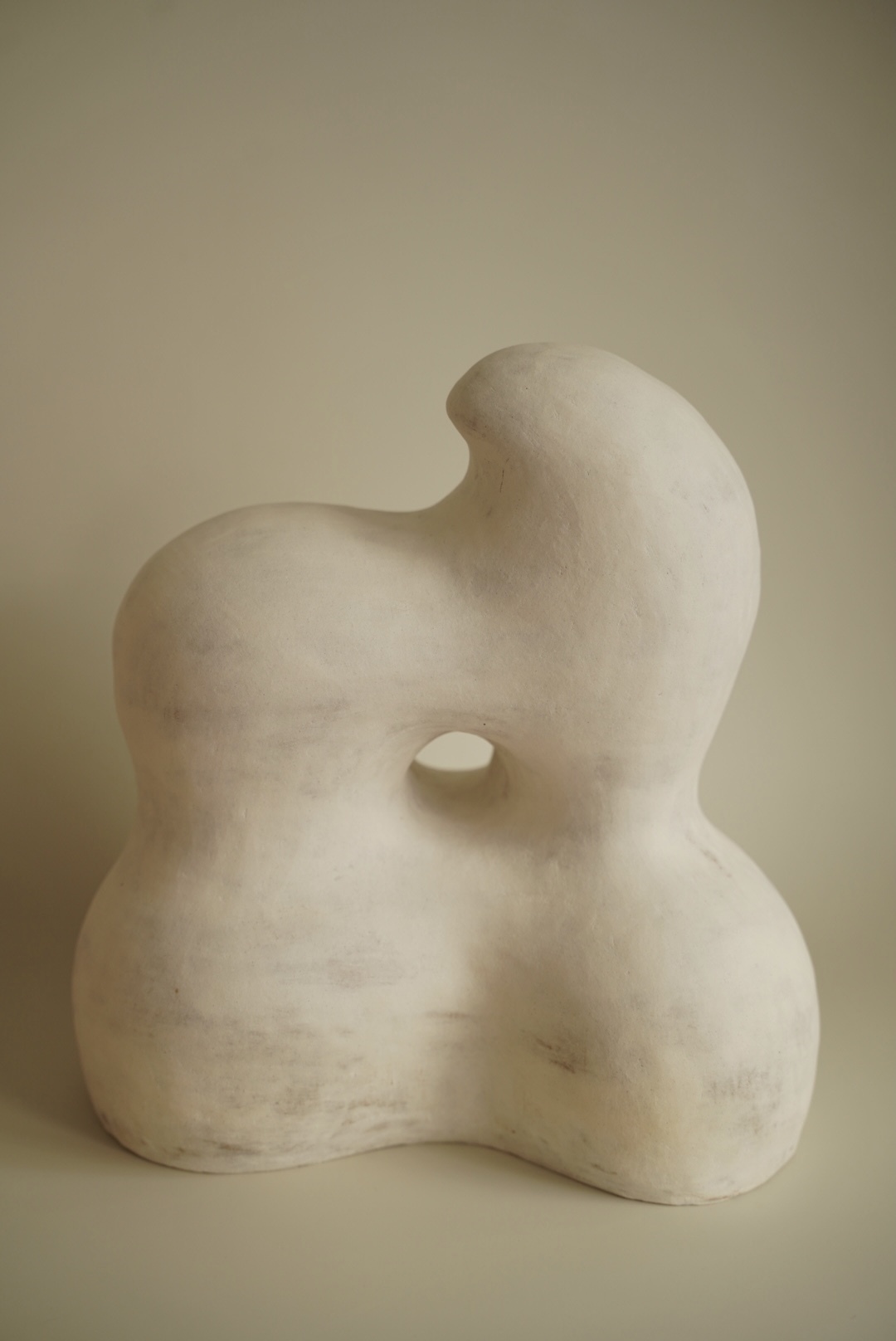 抽象雕塑_messy hair stoneware