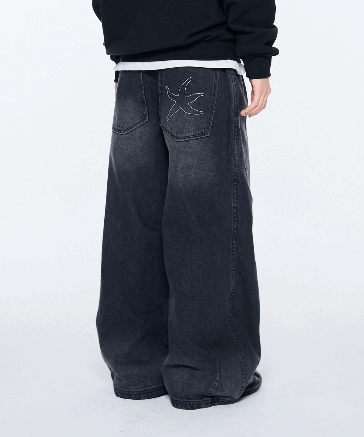 ★THE COLDEST MOMENT★ TCM starfish pin stripe pants TCM starfish pin stripe pants (black) - thecoldestmoment