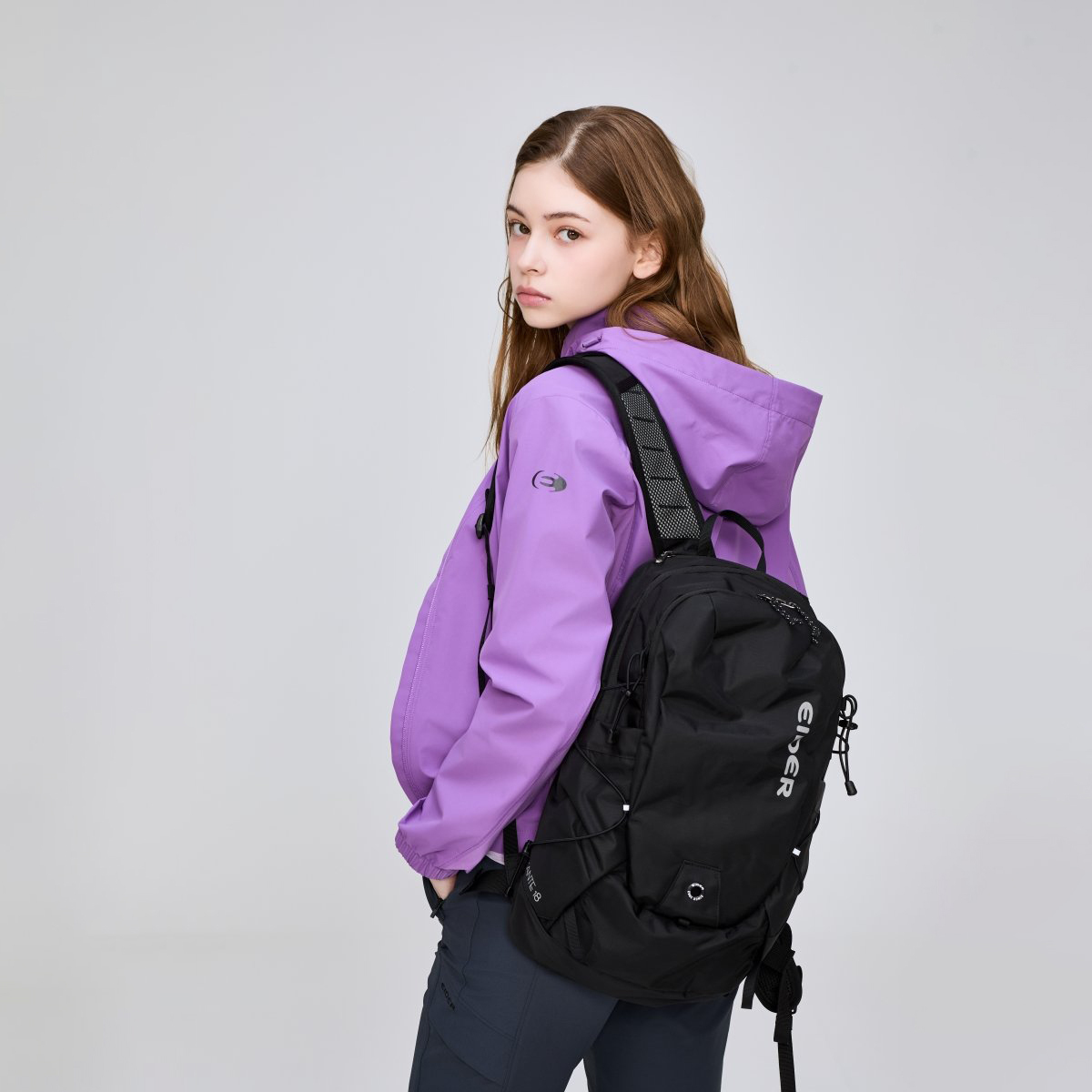 【EIDER】THE Kante 戶外背包 18L/25EDUA25B03-[灰藍、米駝、黑]