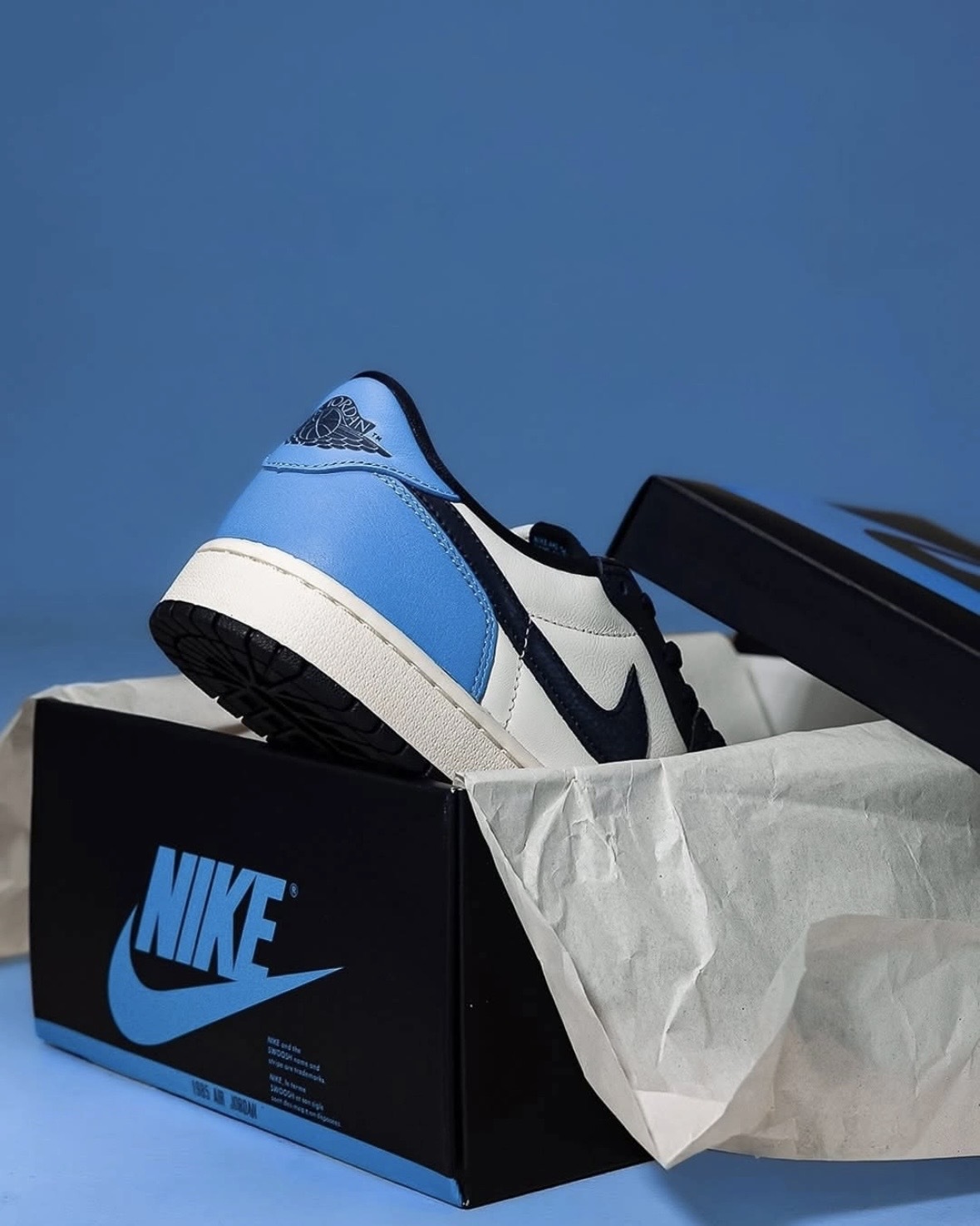 <現貨> Nike Air Jordan 1 Low (GS) OG "Obsidian" 黑曜石 北卡藍 黑白藍 AJ1 籃球鞋 復古休閒鞋 CZ0790400/CZ0858400