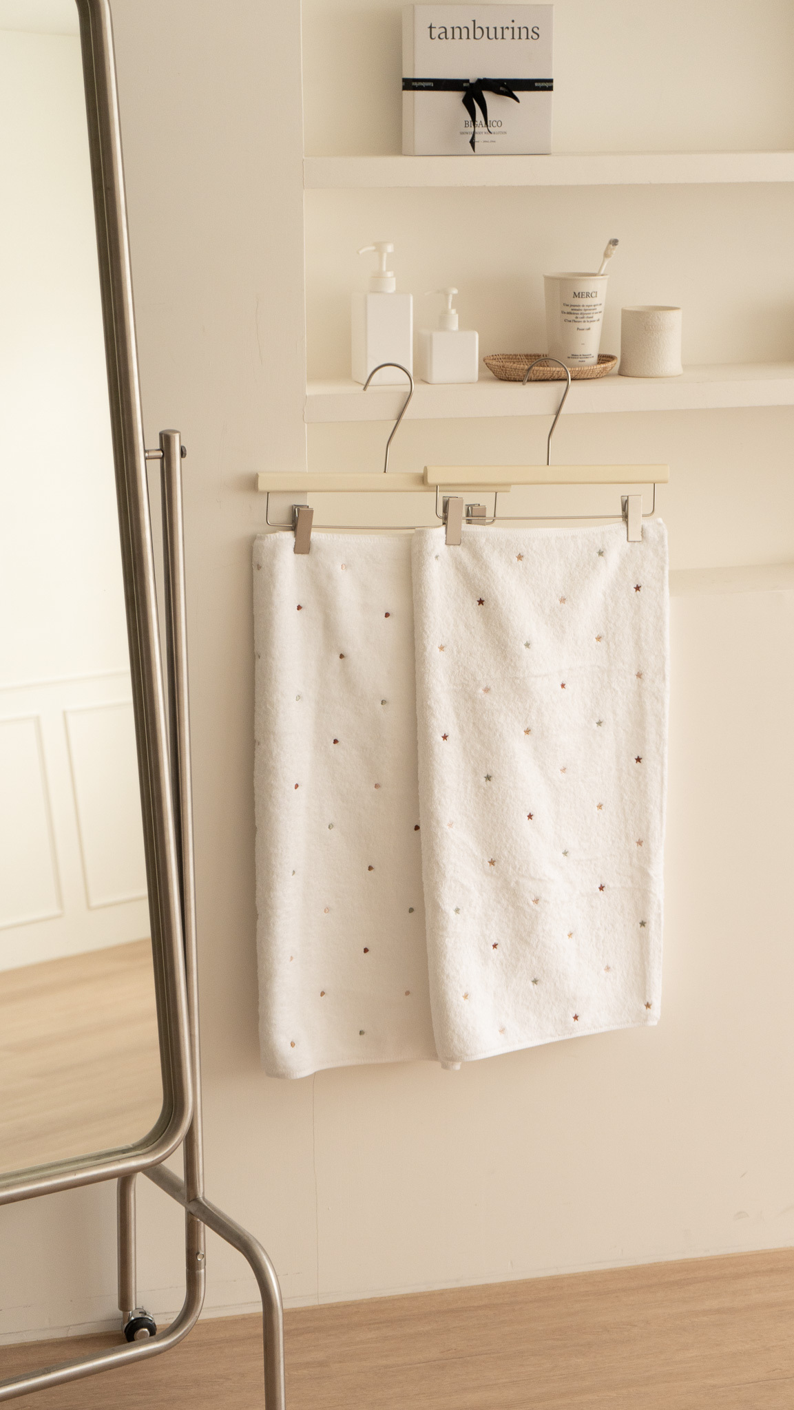 純棉親膚刺繡浴巾