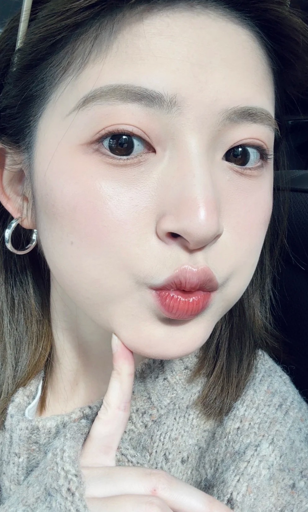 <快速出貨> YSL聖羅蘭超模光感精華水氣墊 粉雲朵皮革版（春季限定）