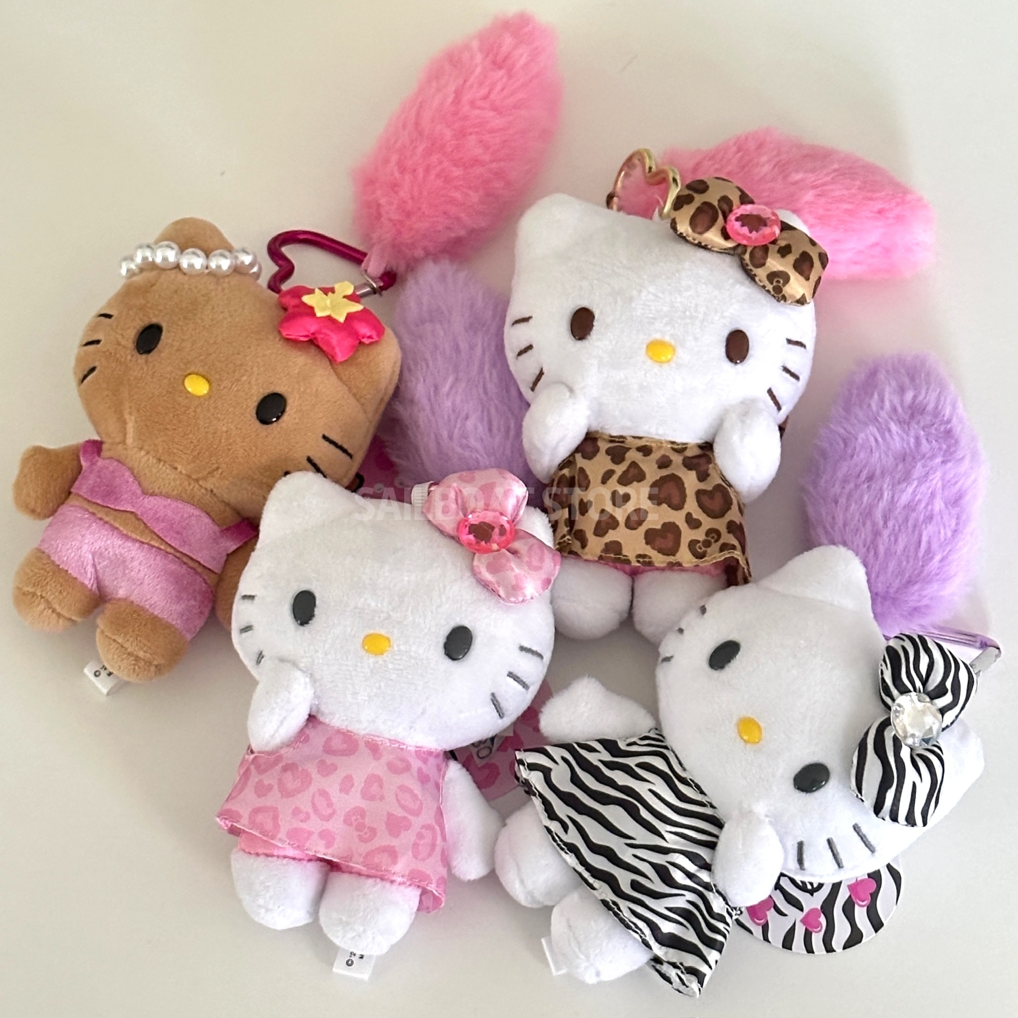 #現貨供應 三麗鷗 50週年限量 kitty 凱蒂貓 GOGO GAL系列 吊飾鑰匙圈