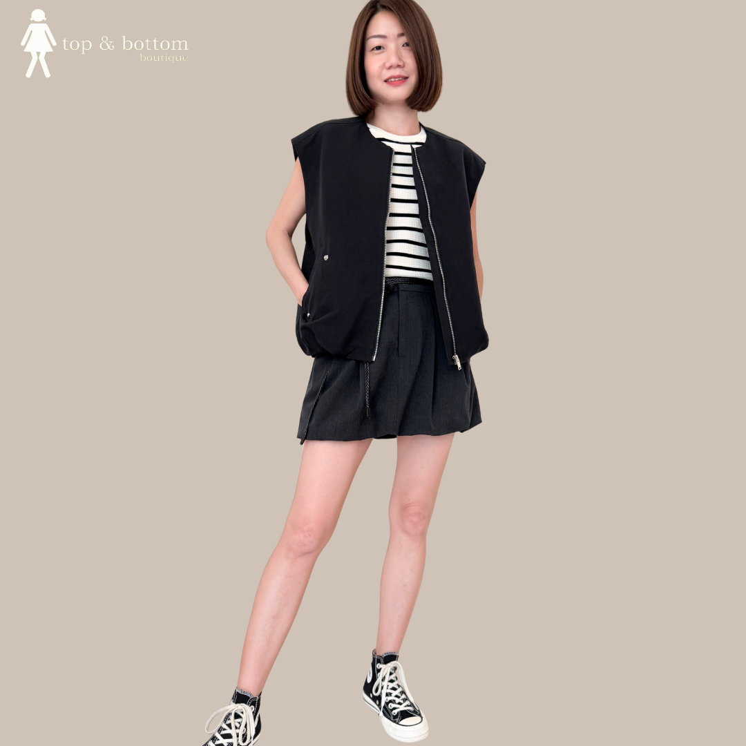 SOLID OVERSIZE BUBBLE HEM VEST