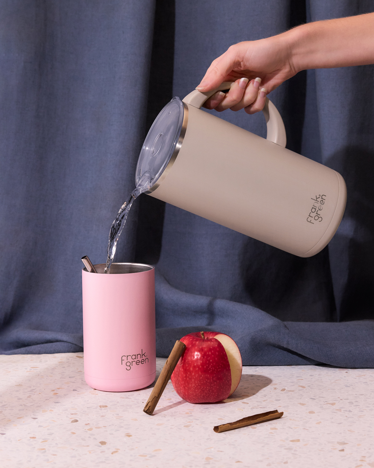 1.5L Pitcher Perfect Jug Moon Dust | FRANK GREEN