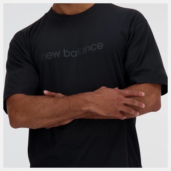 NEW BALANCE 短T NB 黑 印花LOGO 寬版 棉短袖 男 MT41559BK