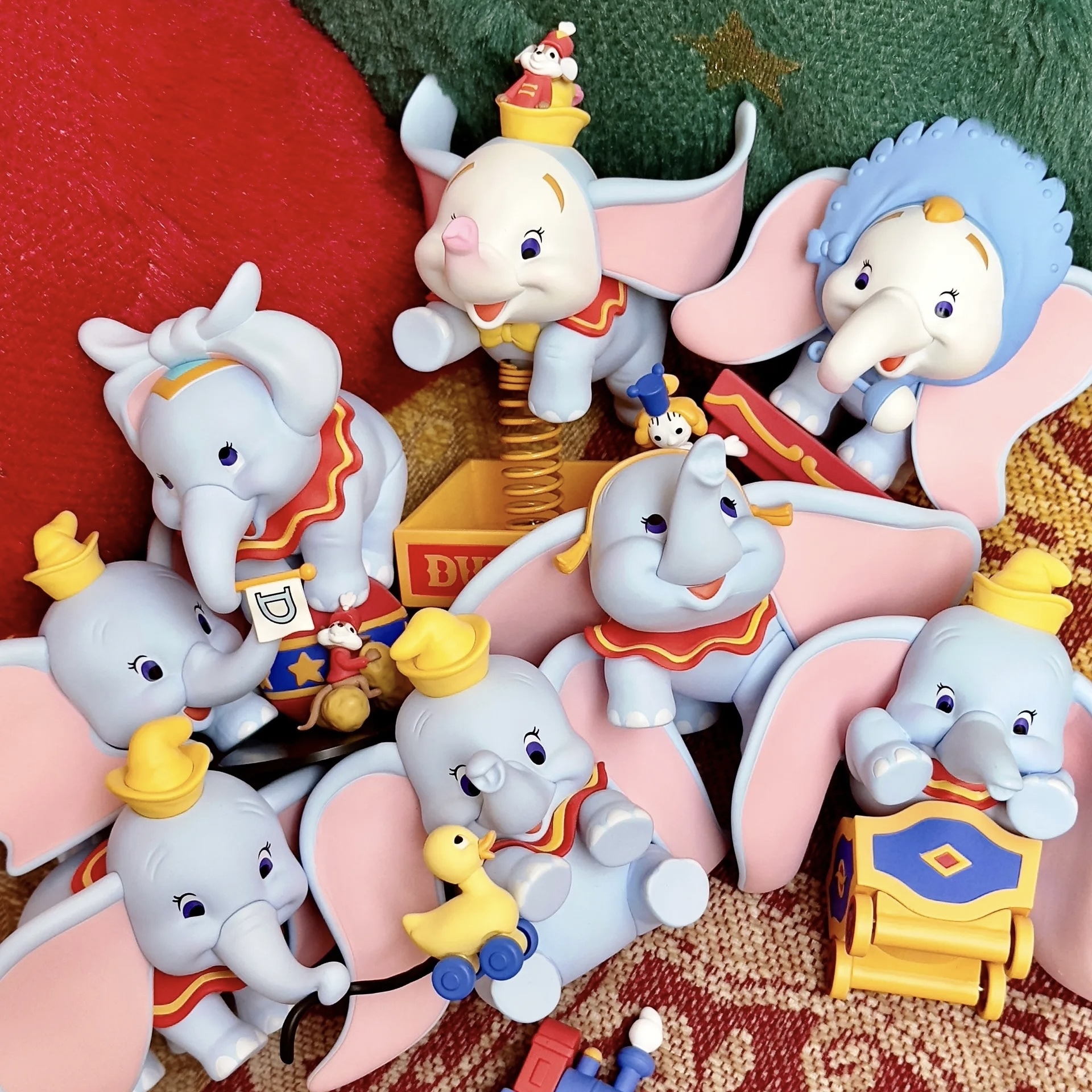 DISNEY 迪士尼 DUMBO HAPPY TIMES 小飛象的歡樂時光 盲盒 公仔 擺設 官方正版授權  / 預購