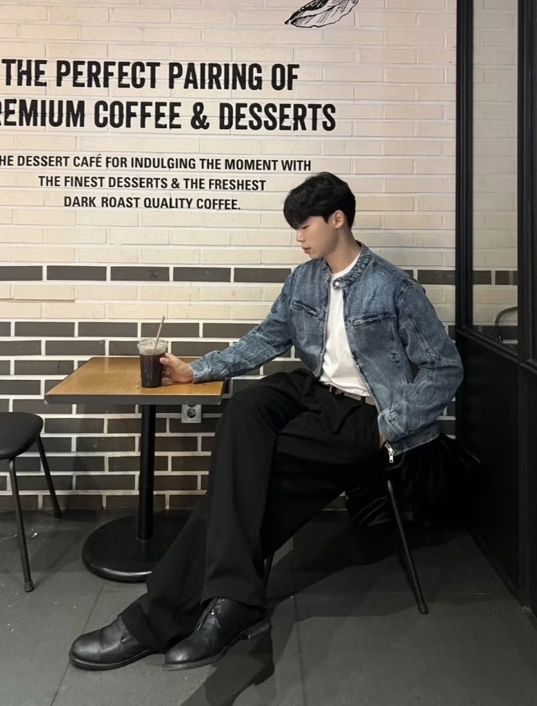 爆裂紋水洗短款牛仔外套