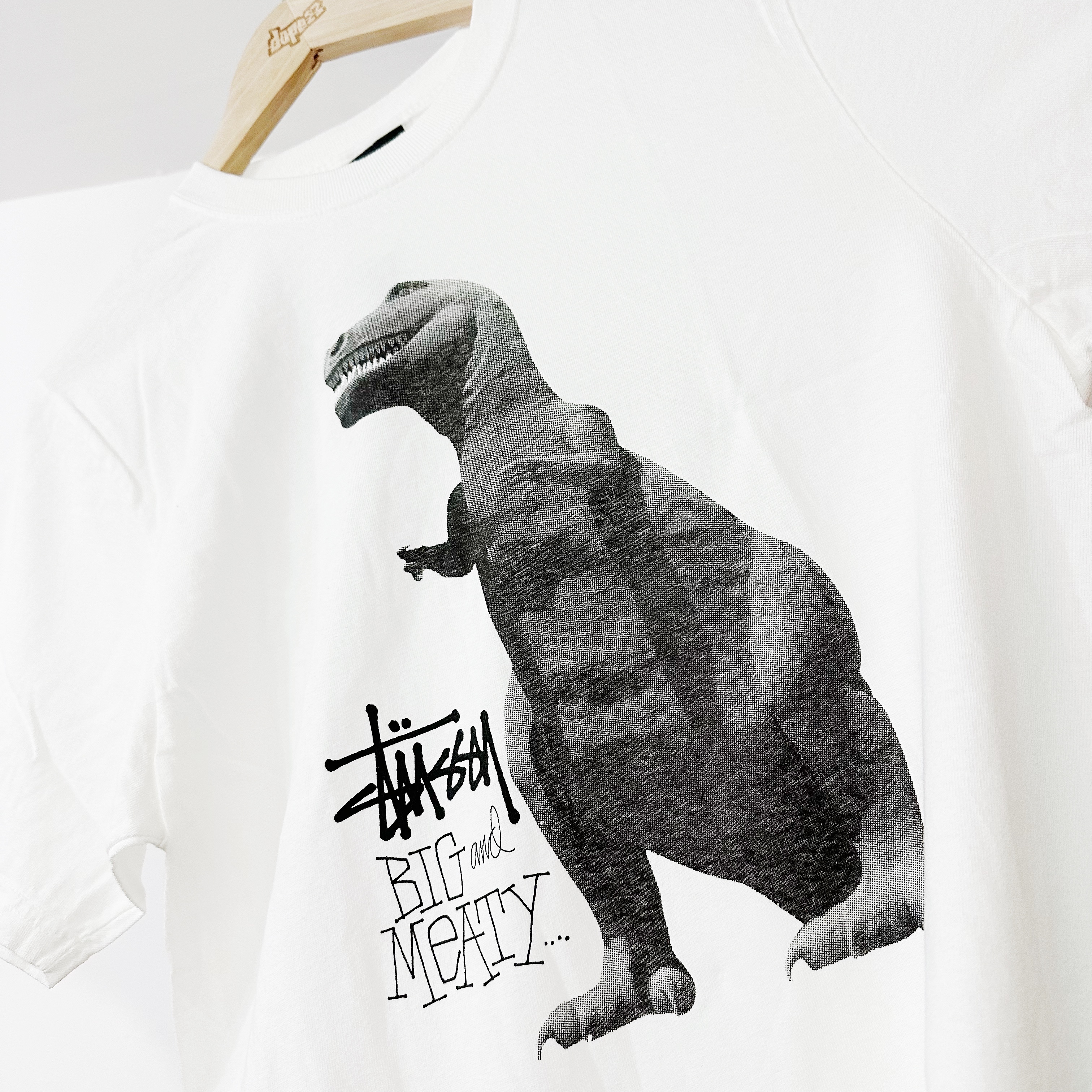 STÜSSY  Big & Meaty Pigment Dyed T-Shirt Natural 米白色