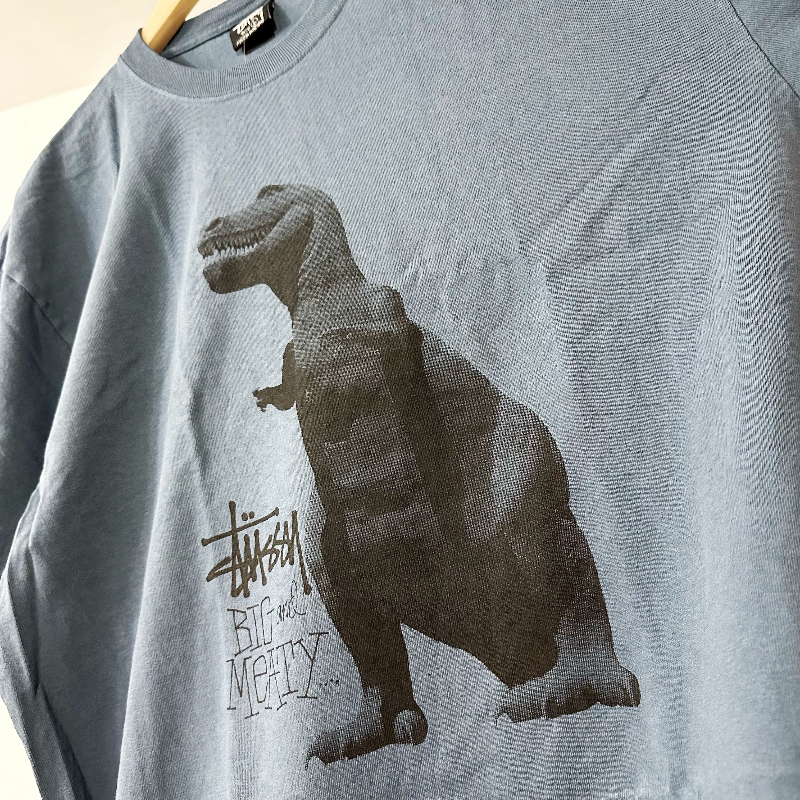 STÜSSY  Big & Meaty Pigment Dyed T-Shirt Navy