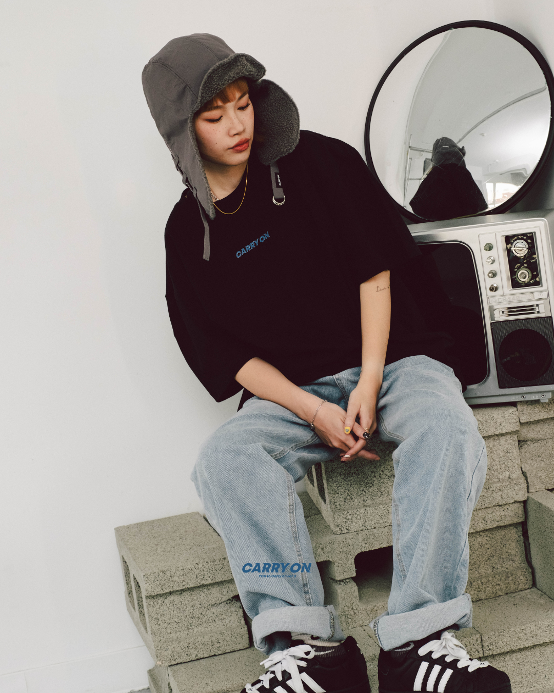 CARRYON 25SS Street Logo Tee 350g  純棉短T 台灣製 黑色