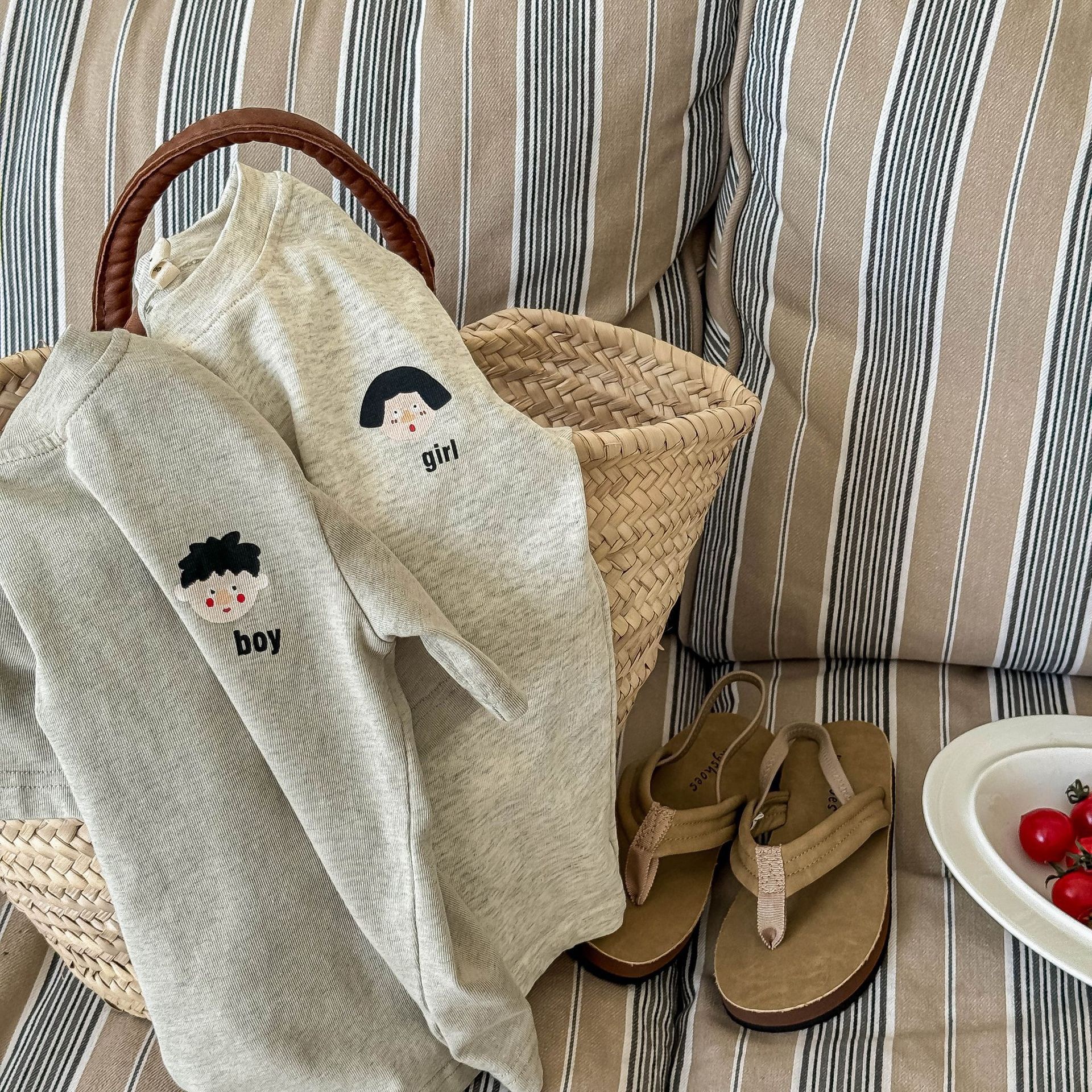 BOY OR GIRL TEE   ꕀꕀꕀ