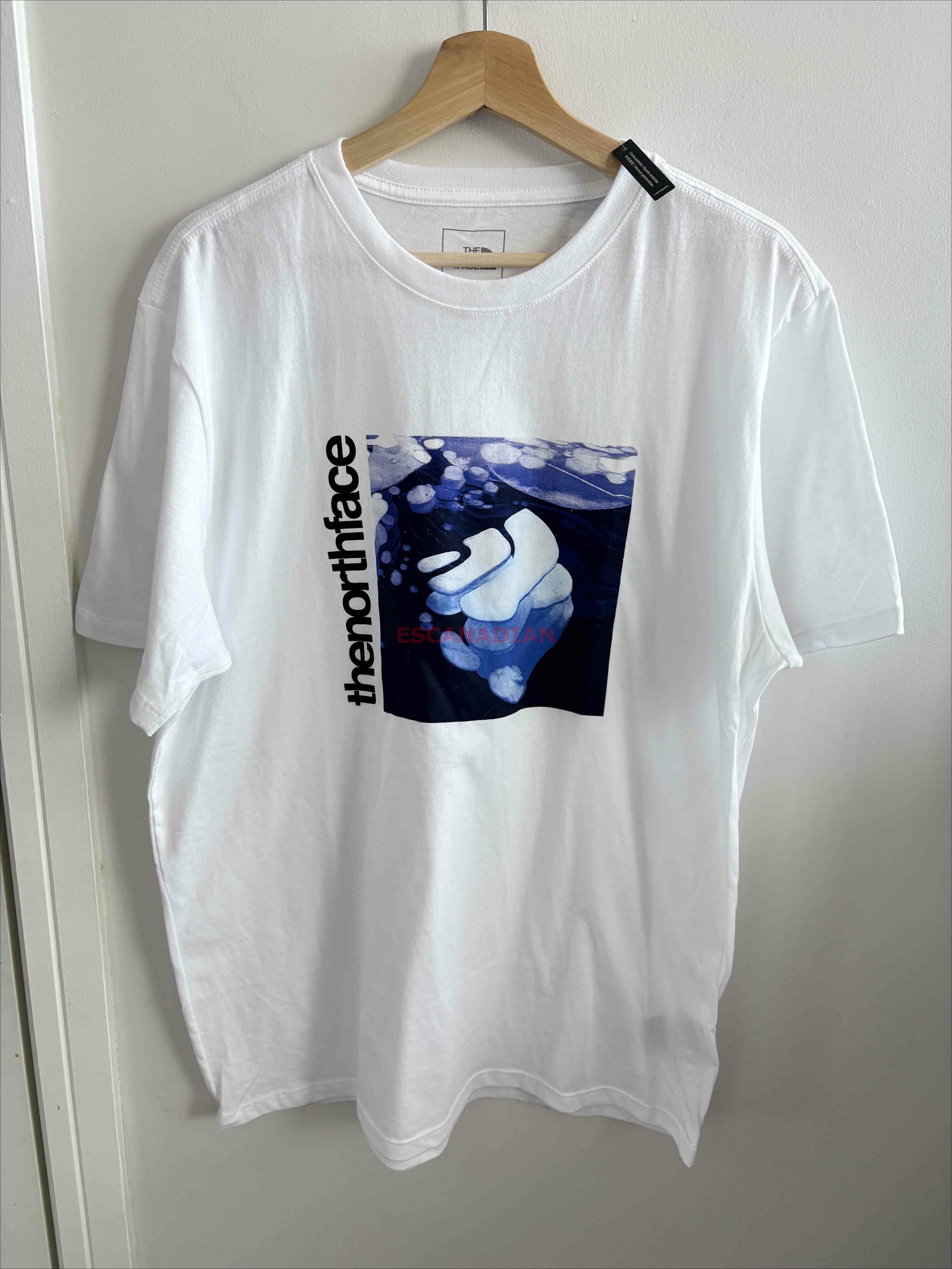 THE NORTH FACE 男大人 圖案 短TEE (前大後小LOGO)