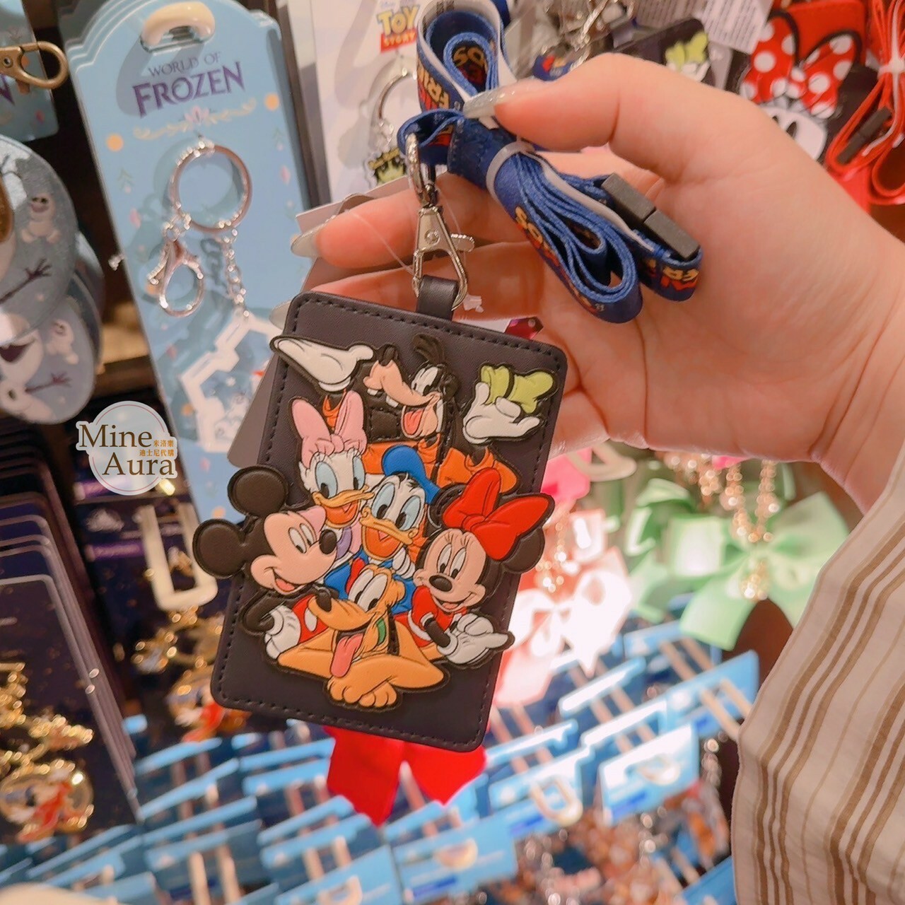 米奇 Mickey 好友集合 圖案 黑底 造型 票卡夾 掛繩 -香港迪士尼樂園