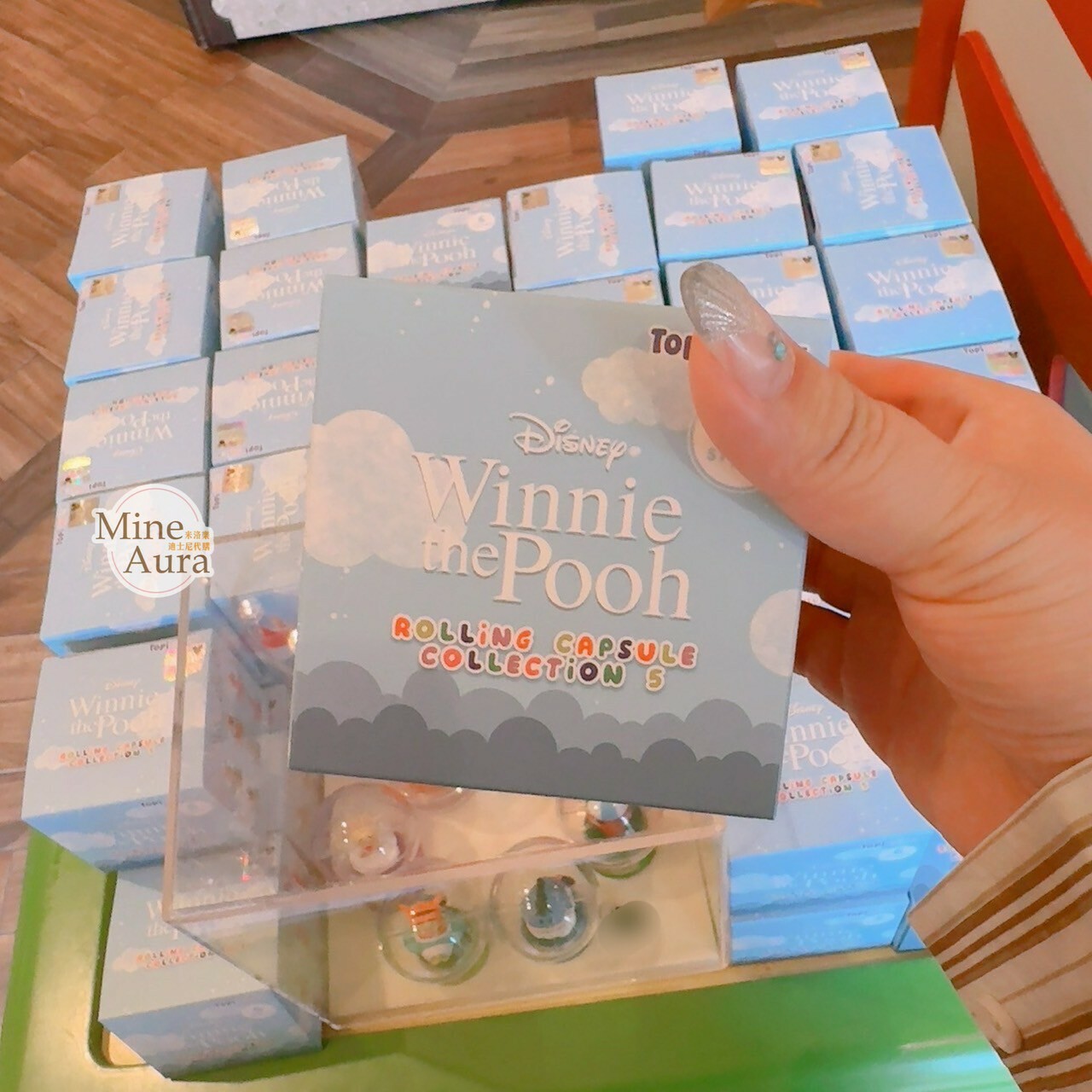 小熊維尼 Winnie the Pooh 與好友們 水晶球 造型 公仔 擺飾品 盲選盒 盲盒 -香港迪士尼樂園