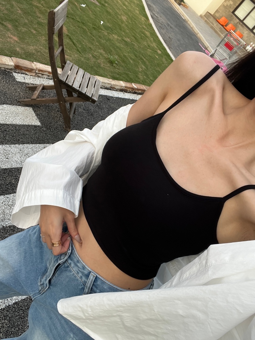 歐美附胸墊短版細肩背心*3色