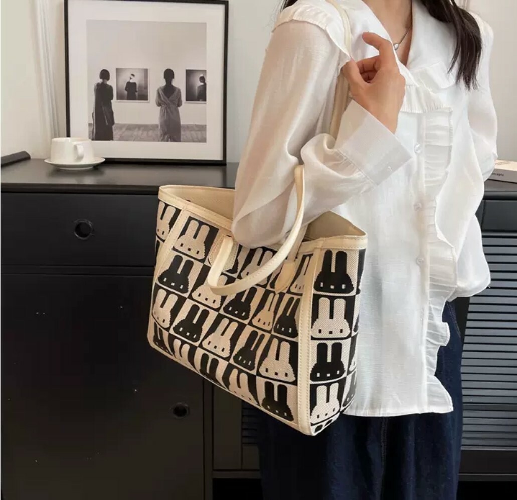 春夏款大容量托特包