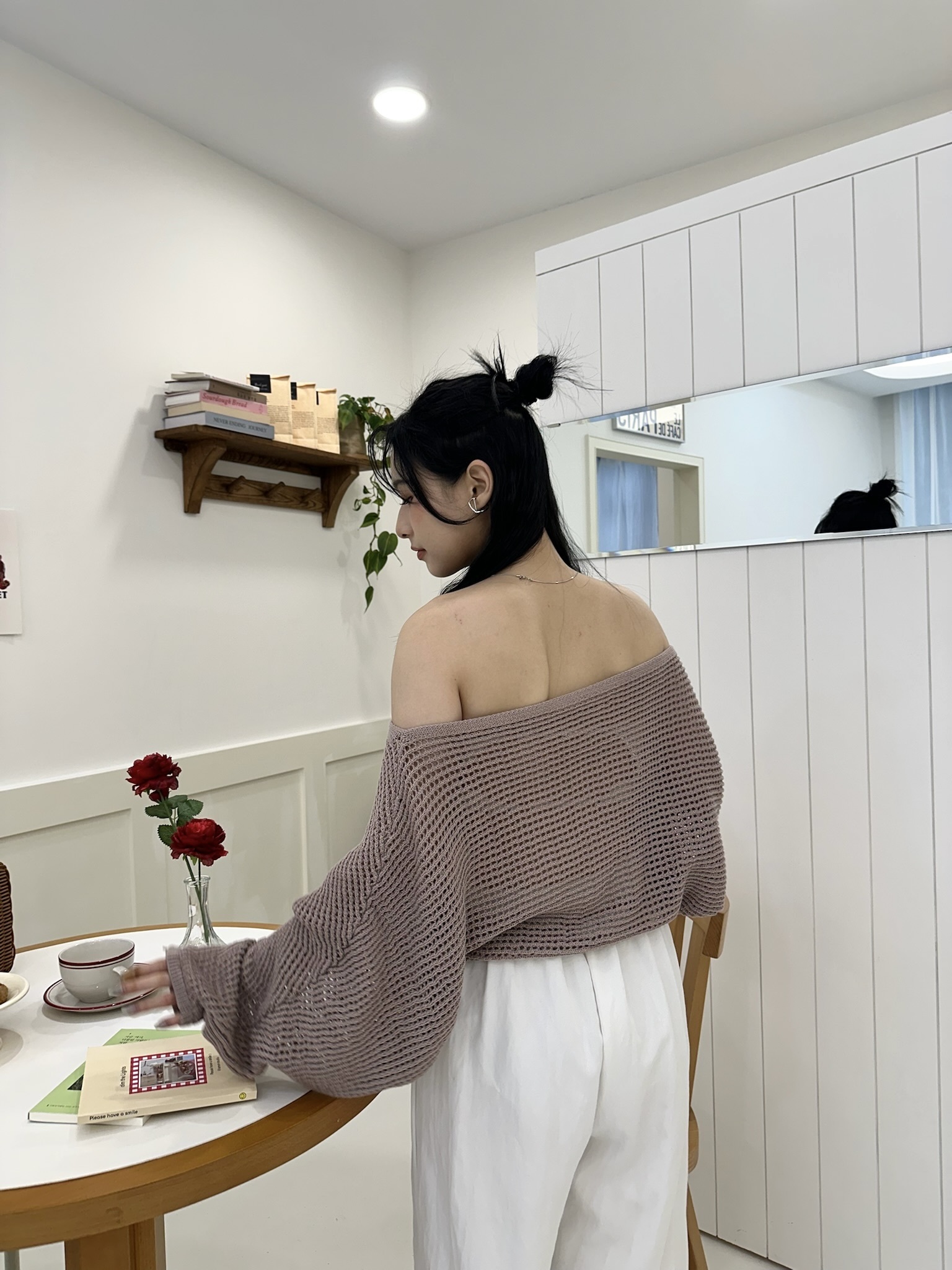 氣質出眾抽繩綁帶短款針織衣