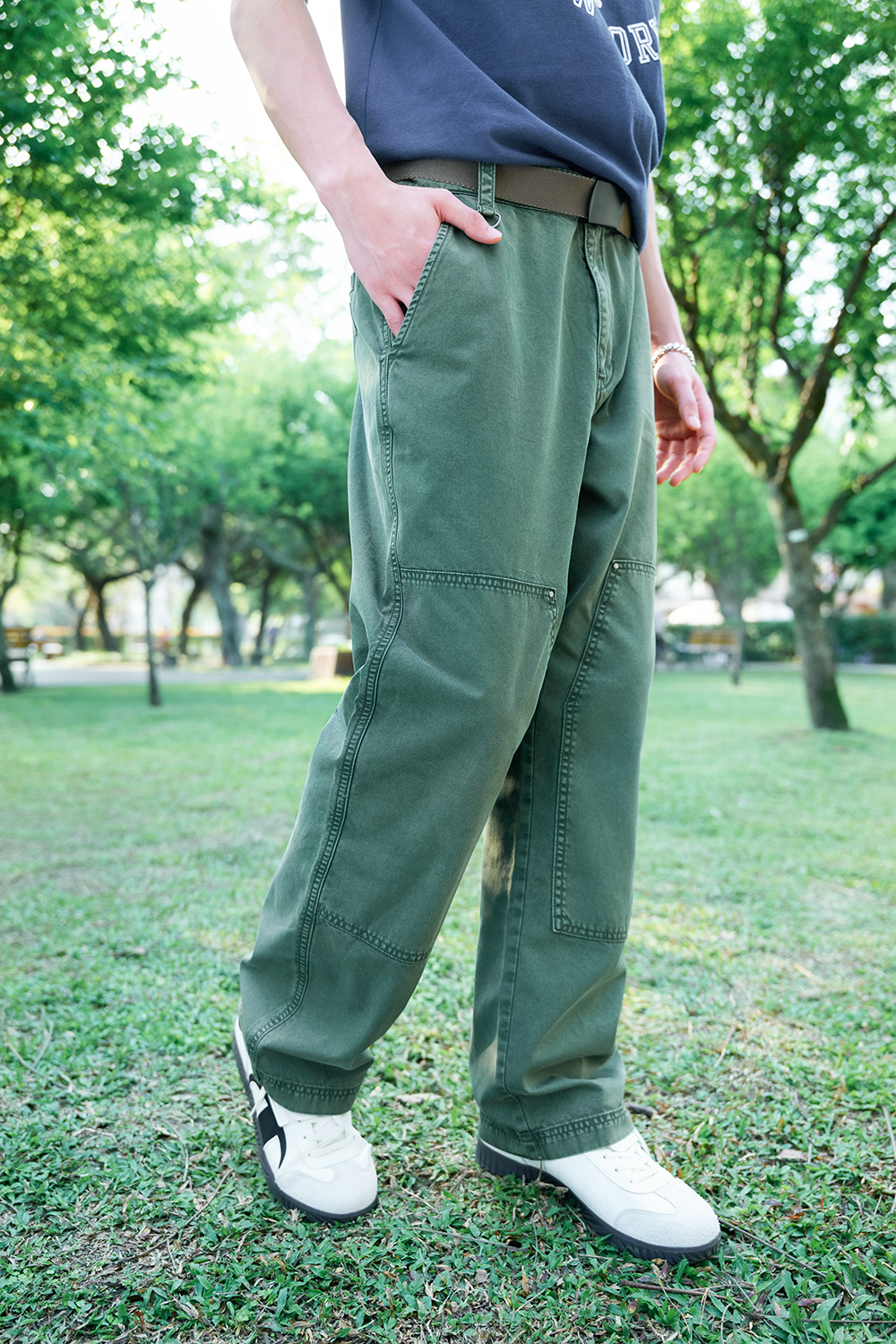 男款-ROCHESTER工裝拼接直筒長褲-軍綠色（220949-GS578）