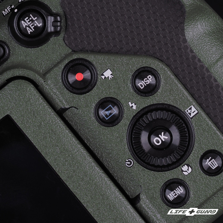 LIFE+GUARD 相機貼膜擁有高品質膜料，適用於 Nikon Coolpix P1100