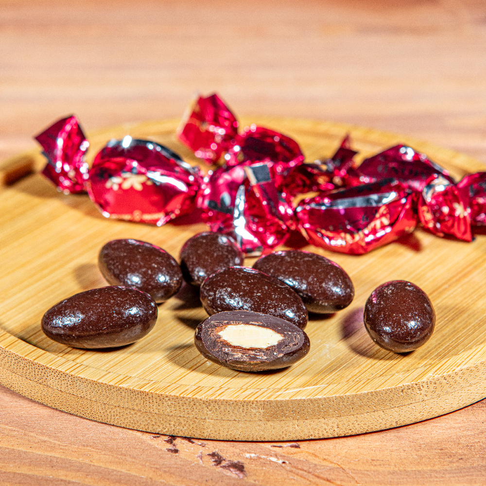 【含餡】綜合巧克力杏仁豆125g(白巧克力/70%玫瑰鹽/抹茶/草莓)