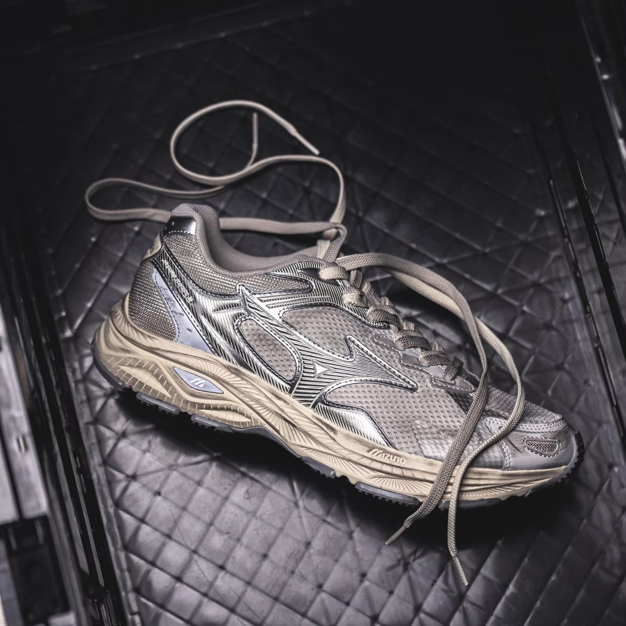 MIZUNO RACER S 美津濃 銀灰 復古做舊 慢跑鞋 休閒鞋  D1GH223518