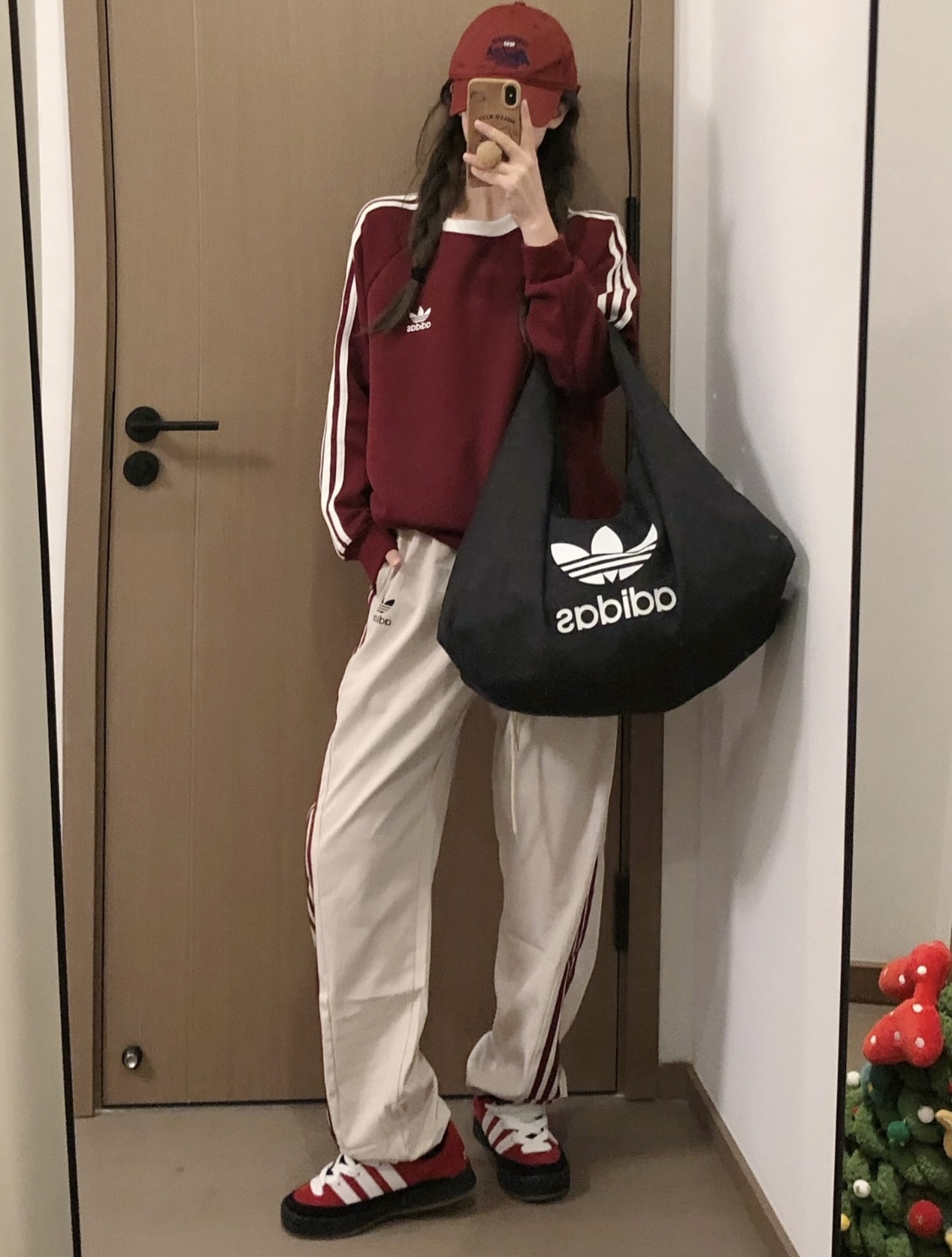 【現貨】ADIDAS ORIGINALS 印花LOGO 雲朵包 2色 IX7690