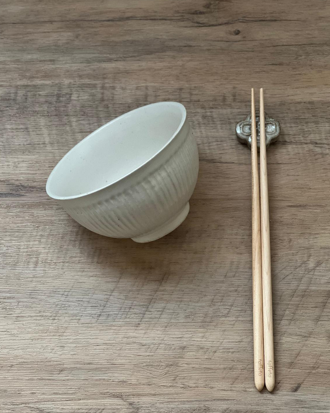 日本製 美濃燒 伸光窯 十草飯碗(3色)｜SALIU