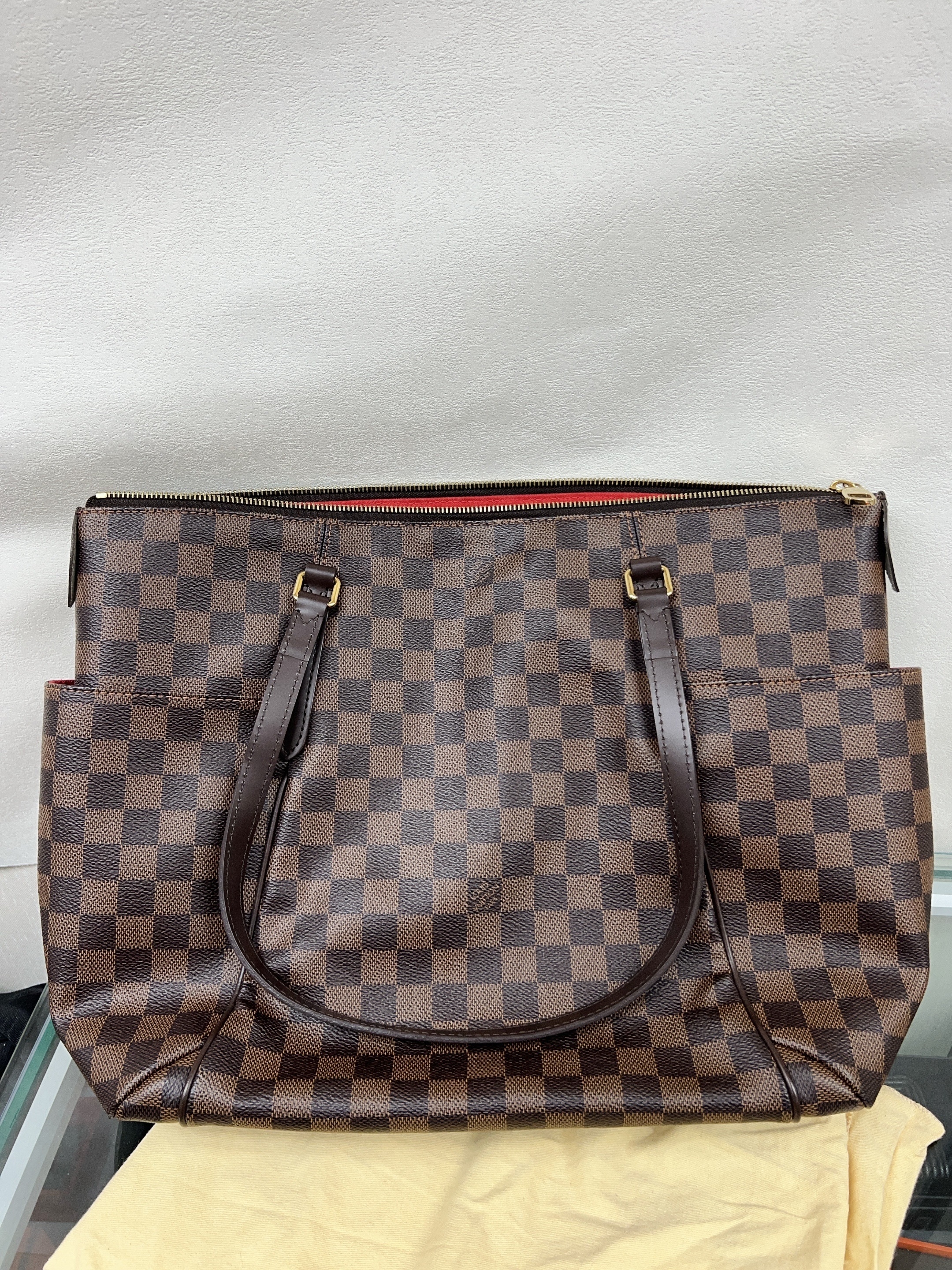 Lv totally tote (damier ebene) MM