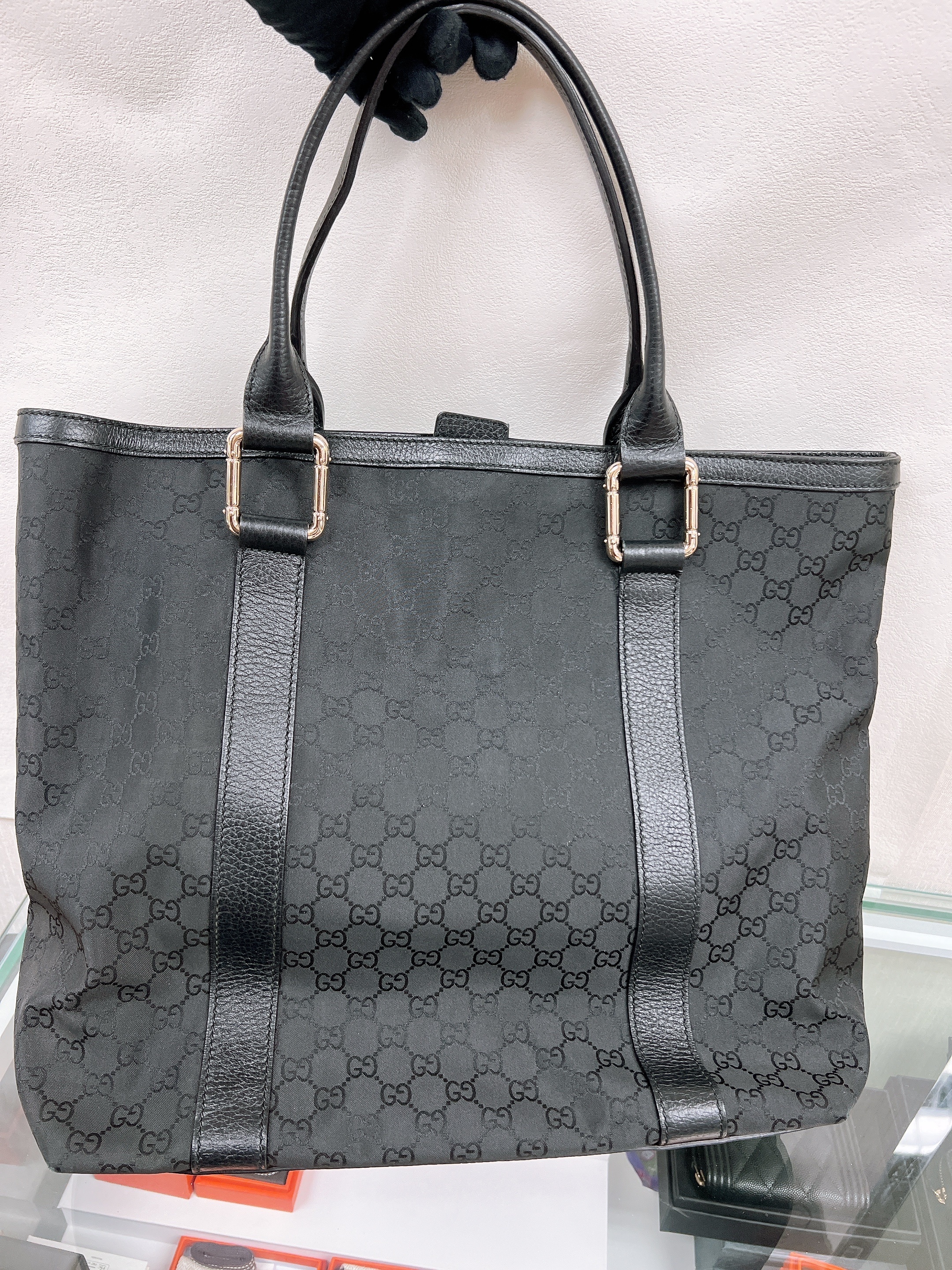 Gucci tote black canvas