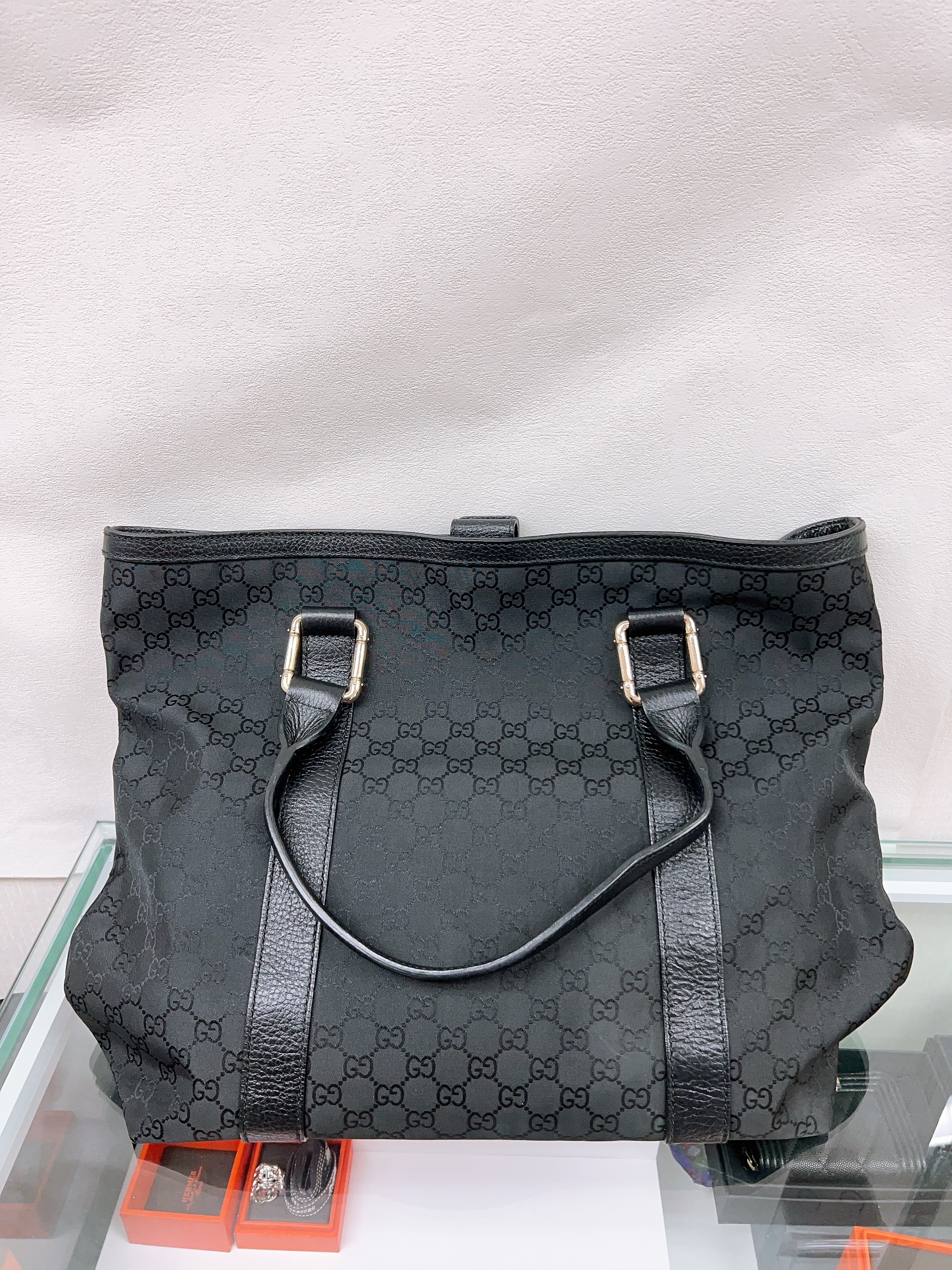 Gucci tote black canvas