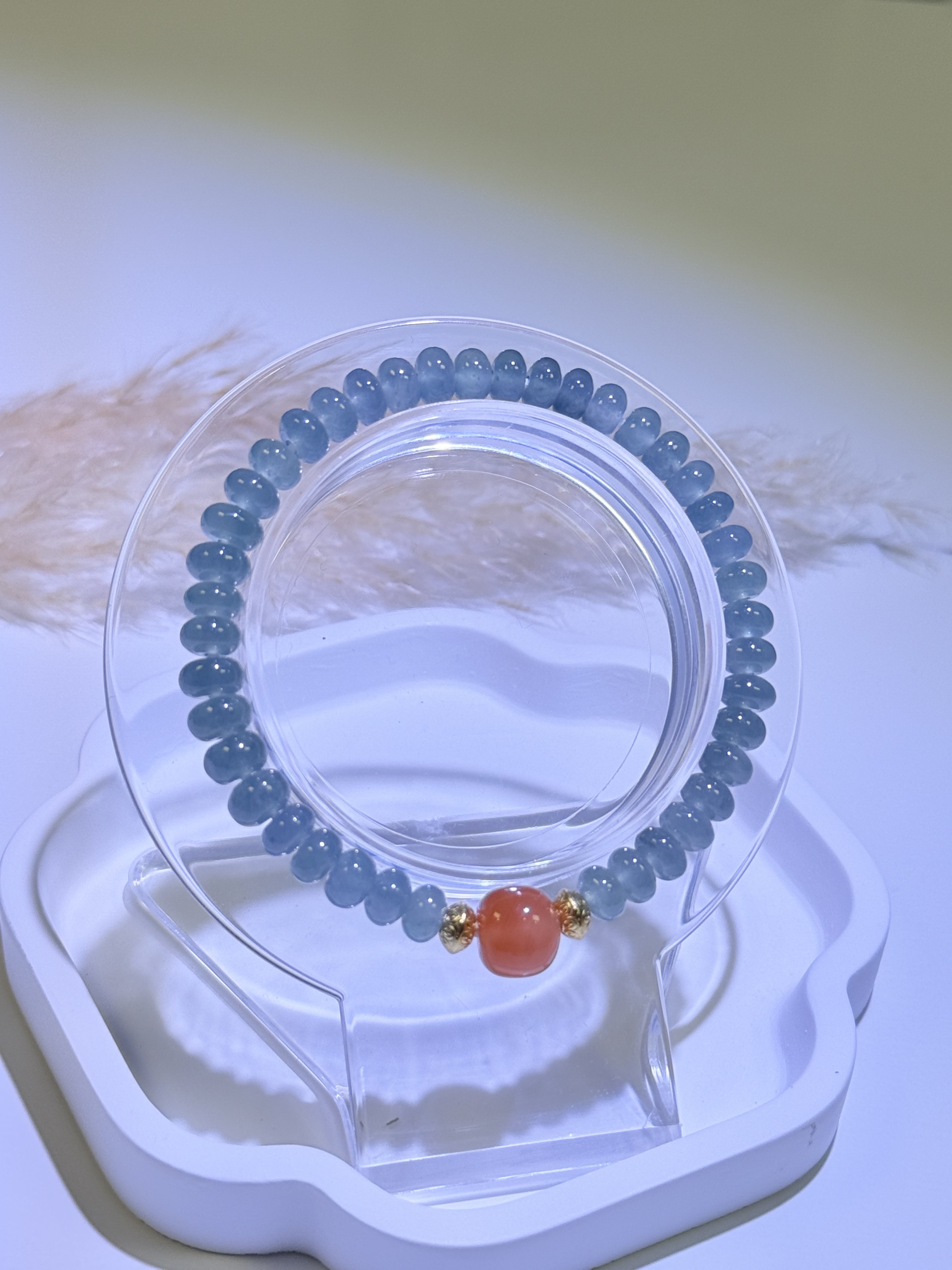 湖水藍翡翠珠串（南紅橢圓珠款）