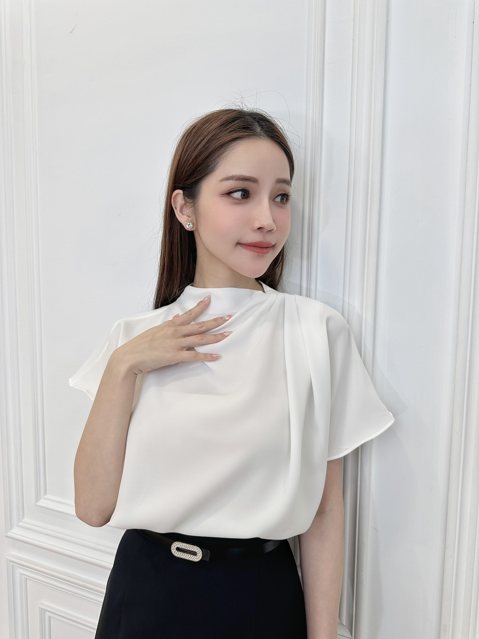 肩抓摺短袖上衣