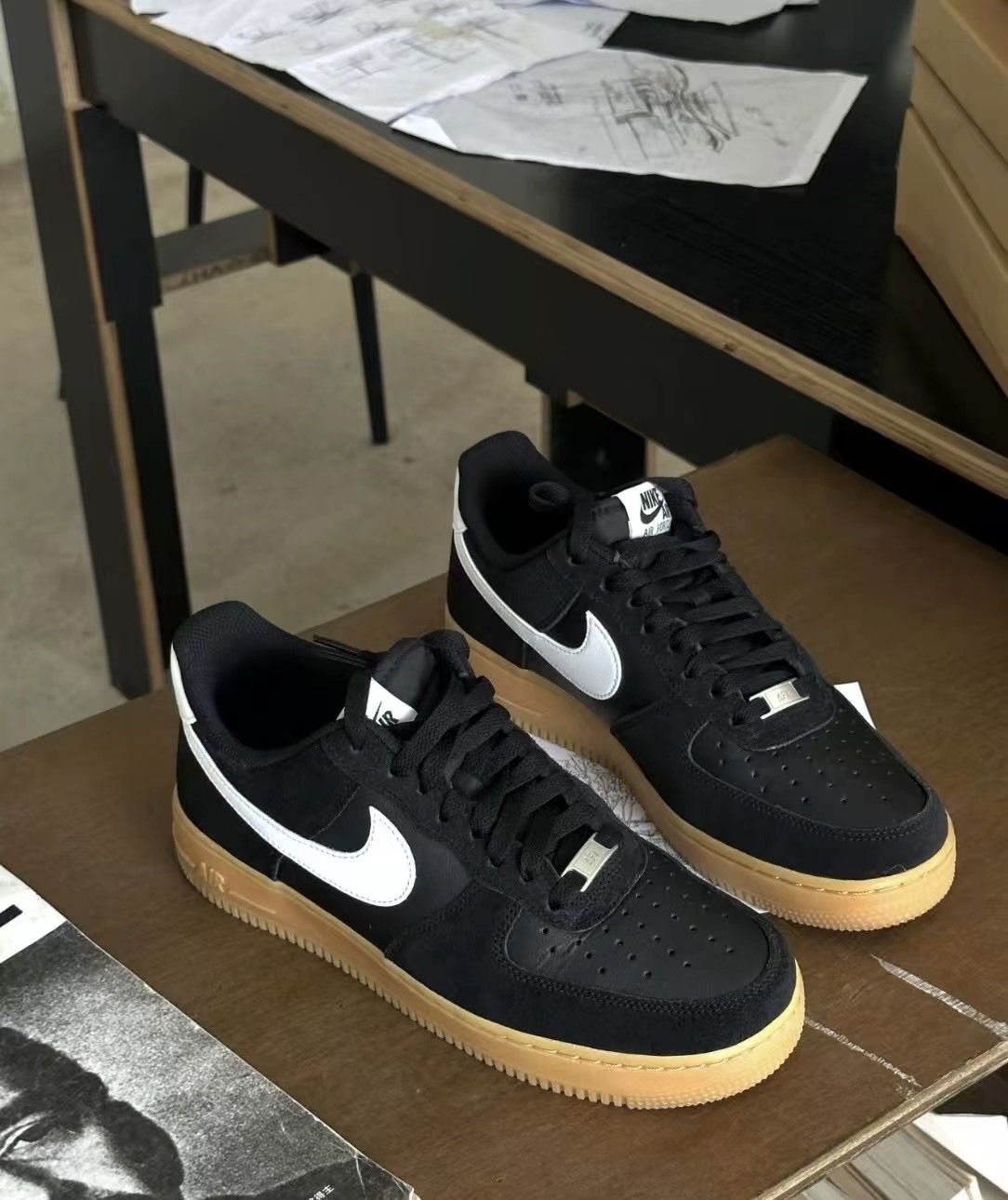 Nike Air Force 1 '07 LV8 麂皮 黑卡其 焦糖底 FQ8714-004