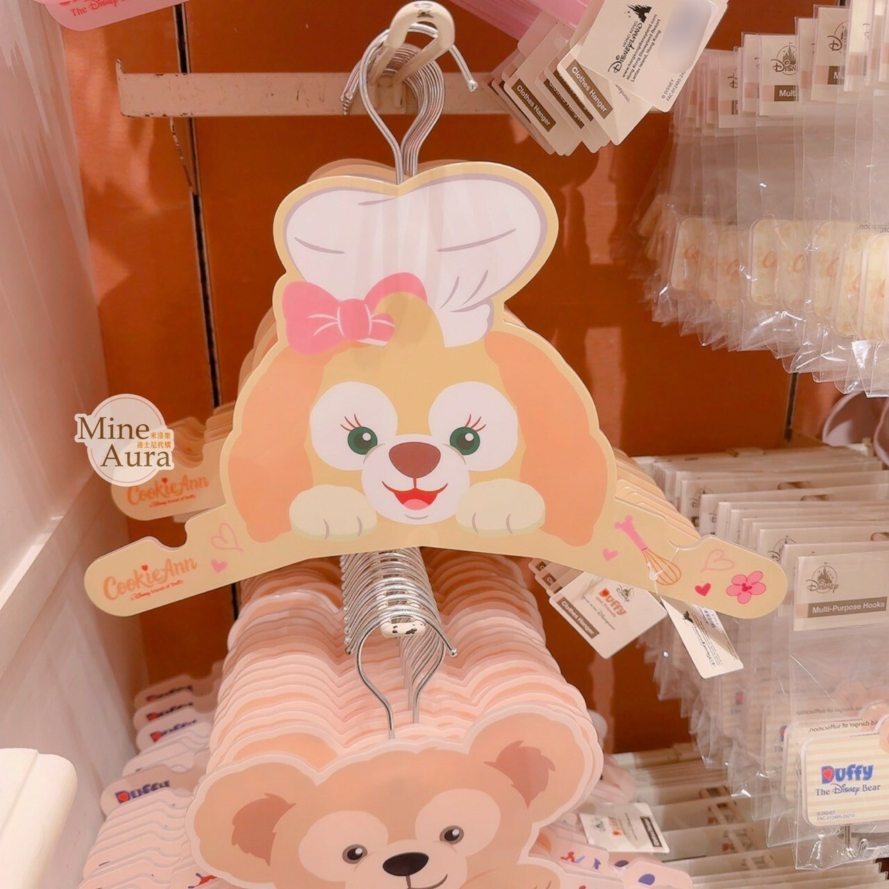 可琦安 餅乾 CookieAnn 大頭趴趴 圖案 造型 衣架 -香港迪士尼樂園