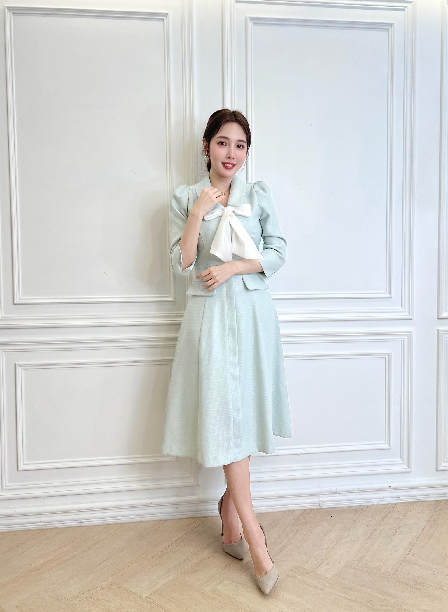 翻領澎袖綁帶傘洋