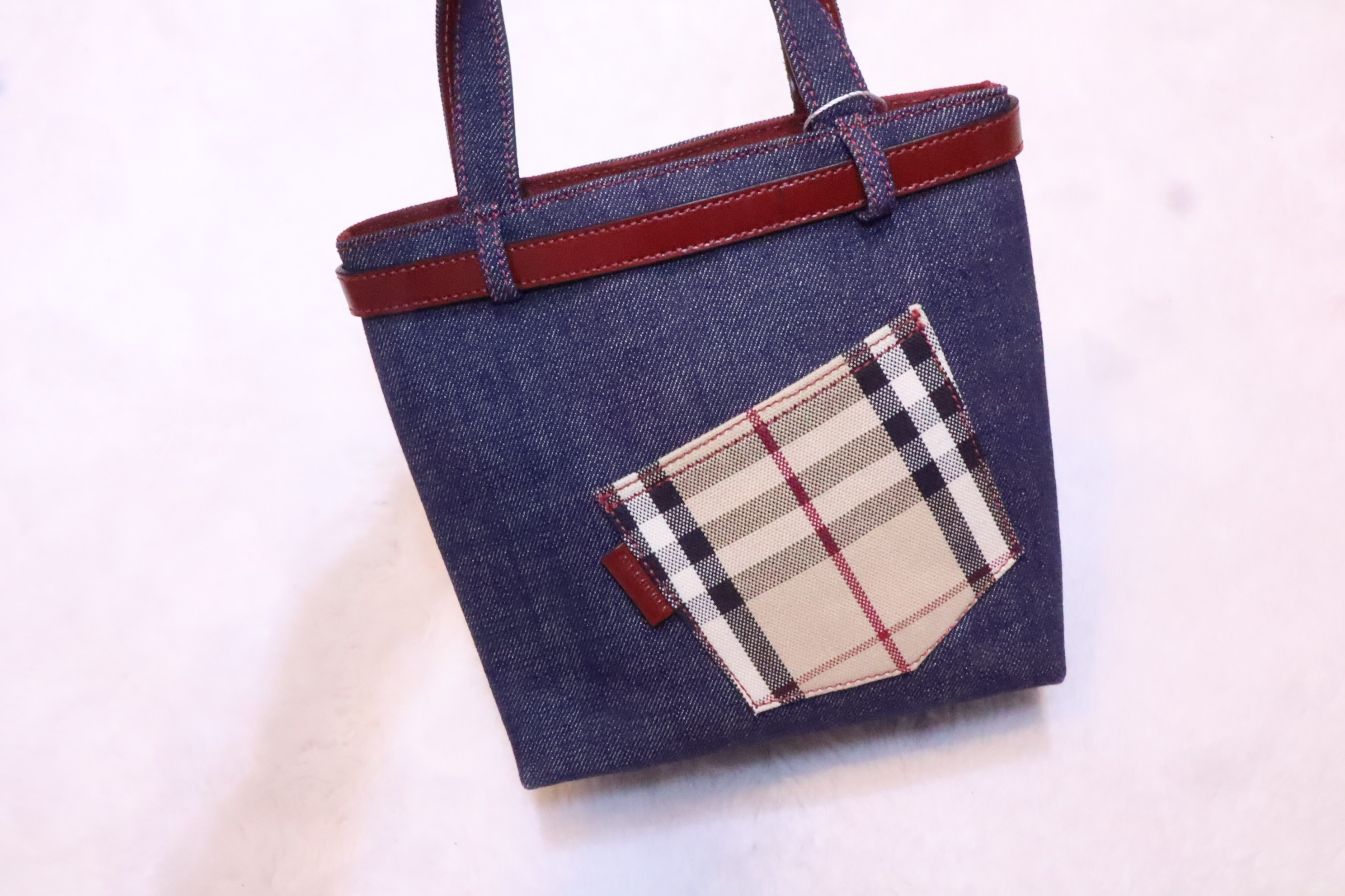 Burberry牛仔袋💙