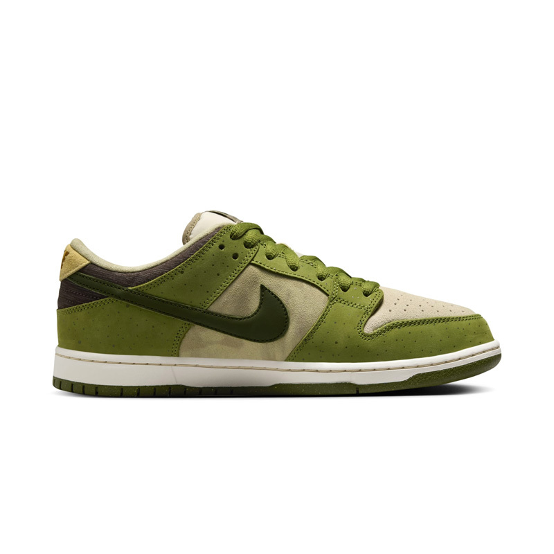 堀米雄斗 × Nike SB Dunk Low Asparagus 28cm 堀米雄斗×ナイキ SB「ダンク LOW “Asparagus”」は、鮮やかなアスパラ