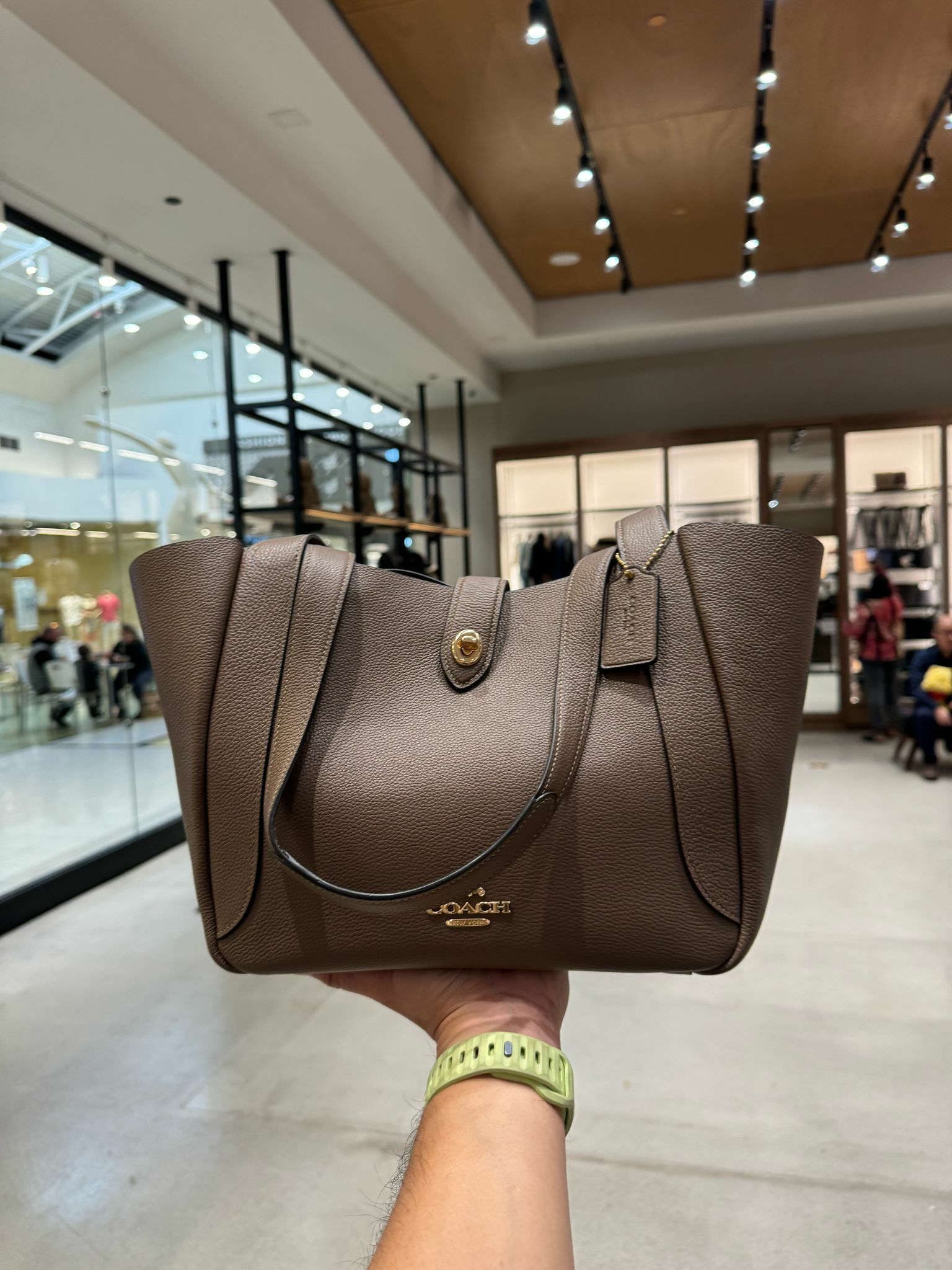 Coach Hadley Turnlock Tote Bag 旋轉扣Tote