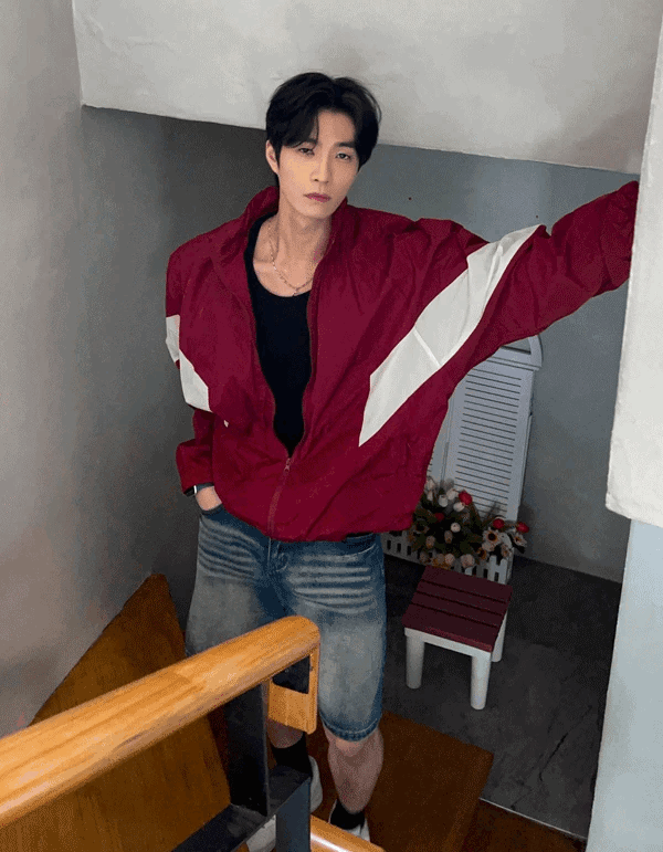 Kanso 拼色尼龍運動外套