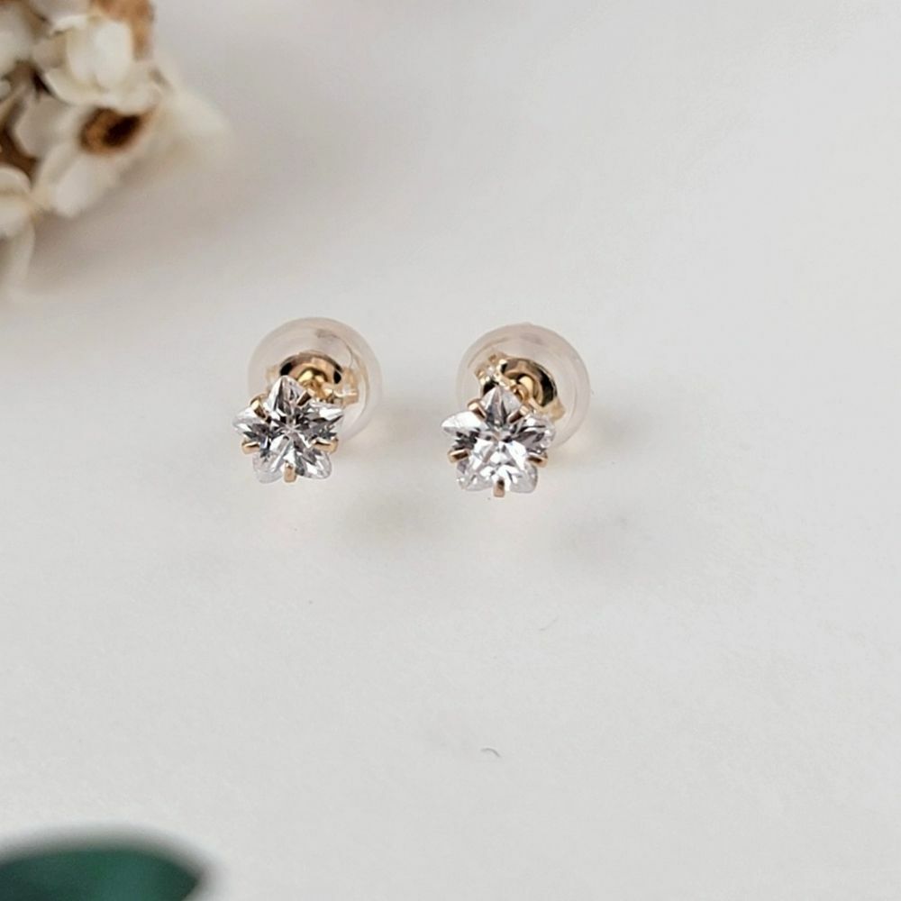 【me.luxe】K10鋯石星耳環-4mm