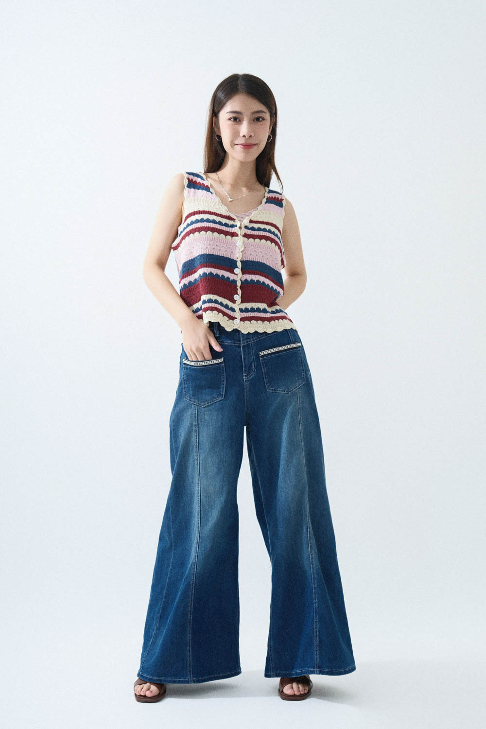SS25_0079（背心＋牛仔褲）
