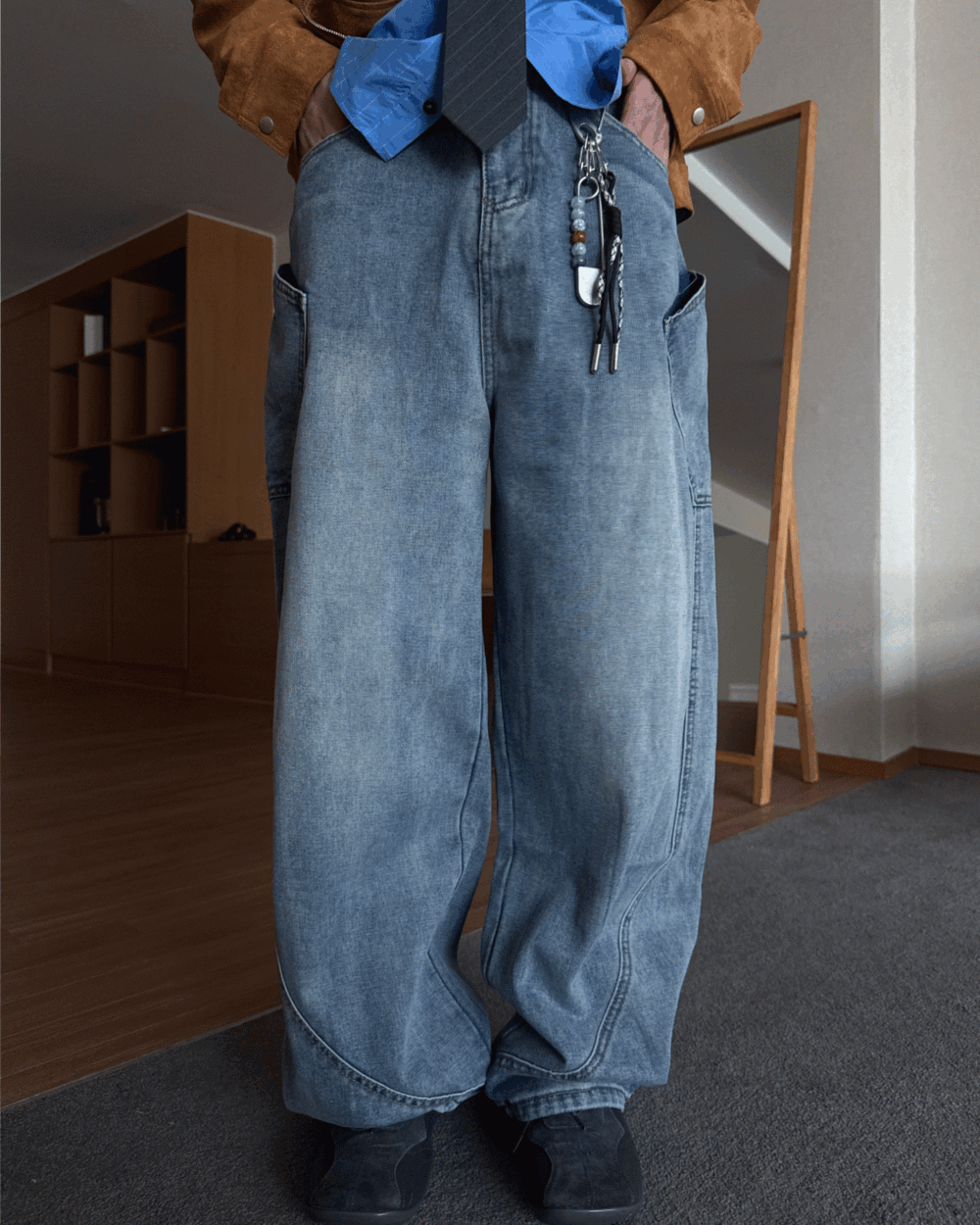 鬆緊帶大口袋寬管牛仔褲