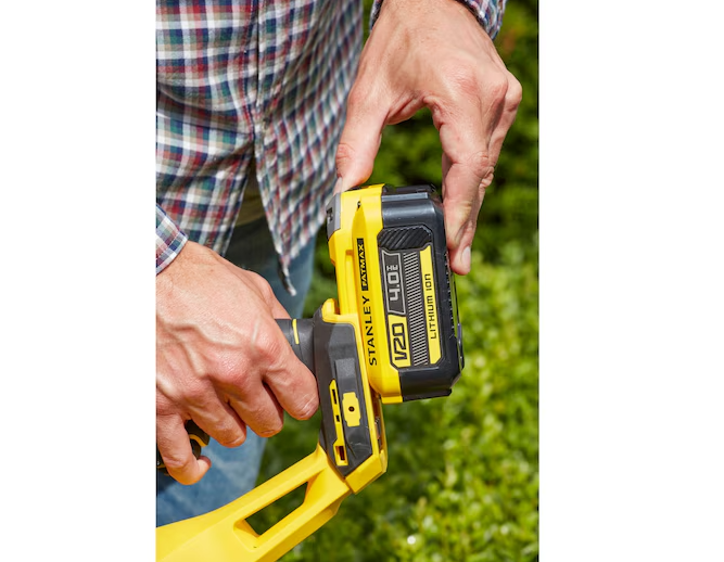 "STANLEY" 20V充電式無刷籬笆修剪機套裝(550mm)(1X4.0Ah鋰電+充電器)-[SFMCHT855M1-GB]