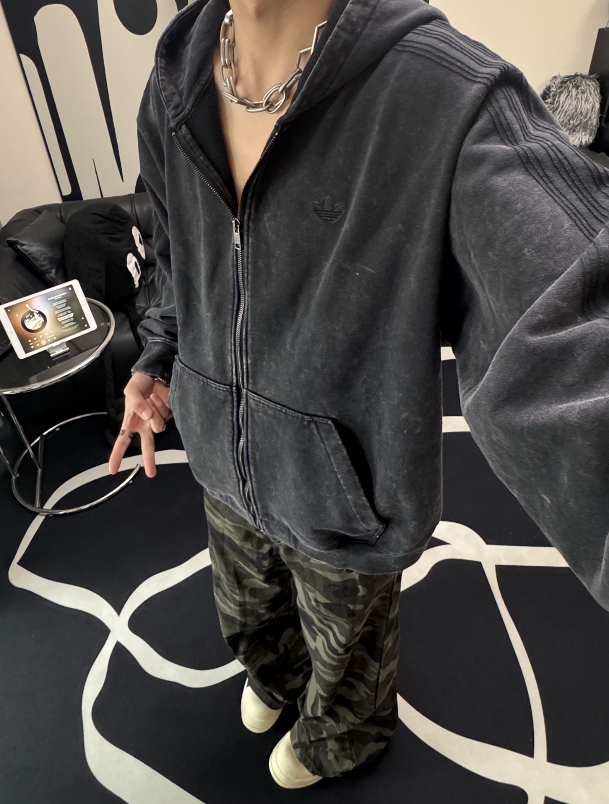 Adidas Originals 水洗厚磅連帽外套 寬鬆 刺繡 三葉草 仿舊 簡約風 2色(任買兩件711免運)/預購