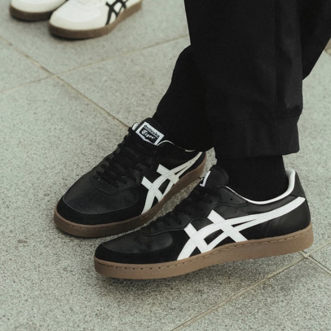 ONITSUKA TIGER GSM 黑底白虎爪 百搭舒適 耐磨 男女同款 鬼塚虎 1183A353-002