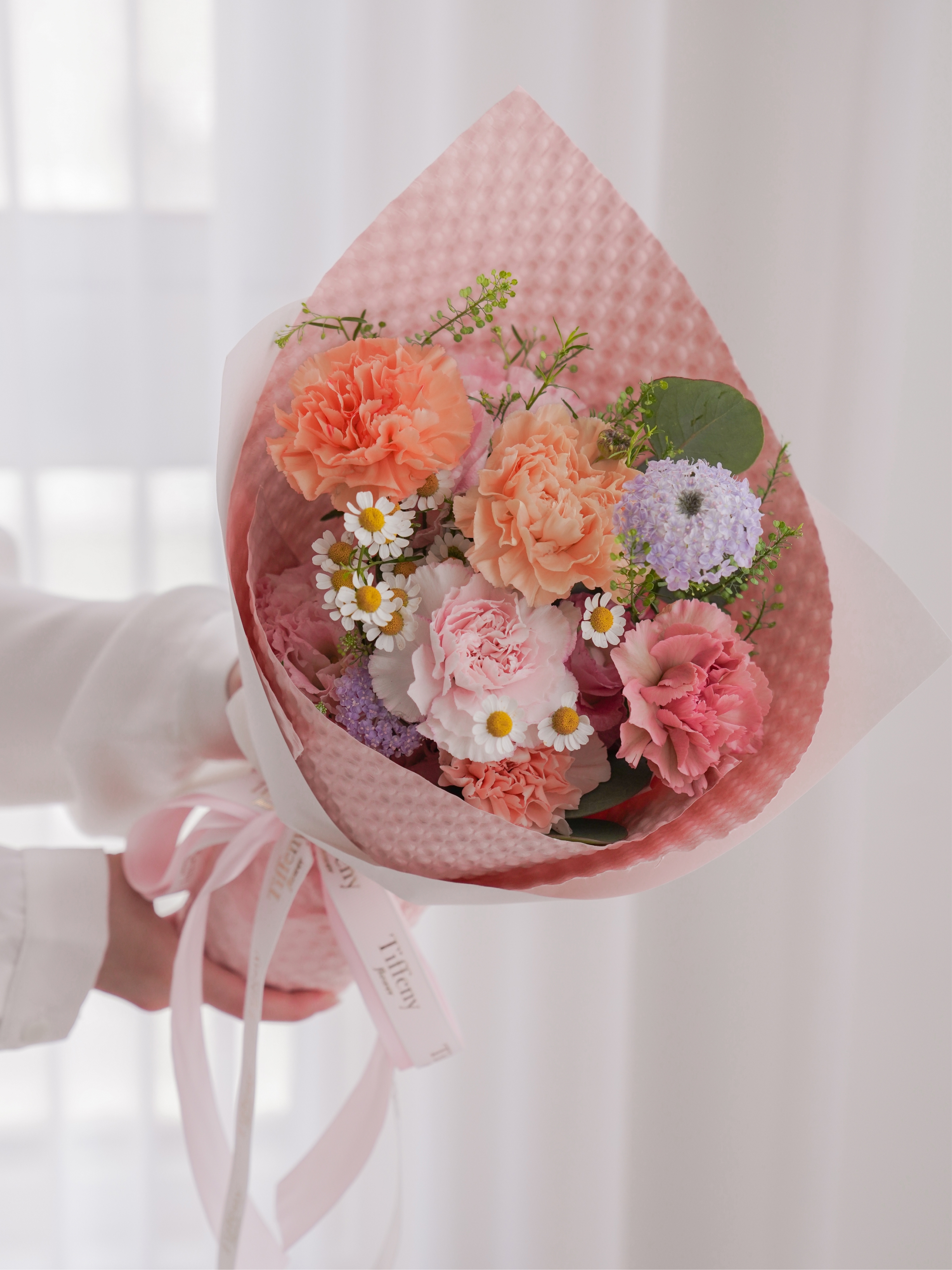 浪漫唯美・康乃馨鮮花花束 母親節花束 / M /