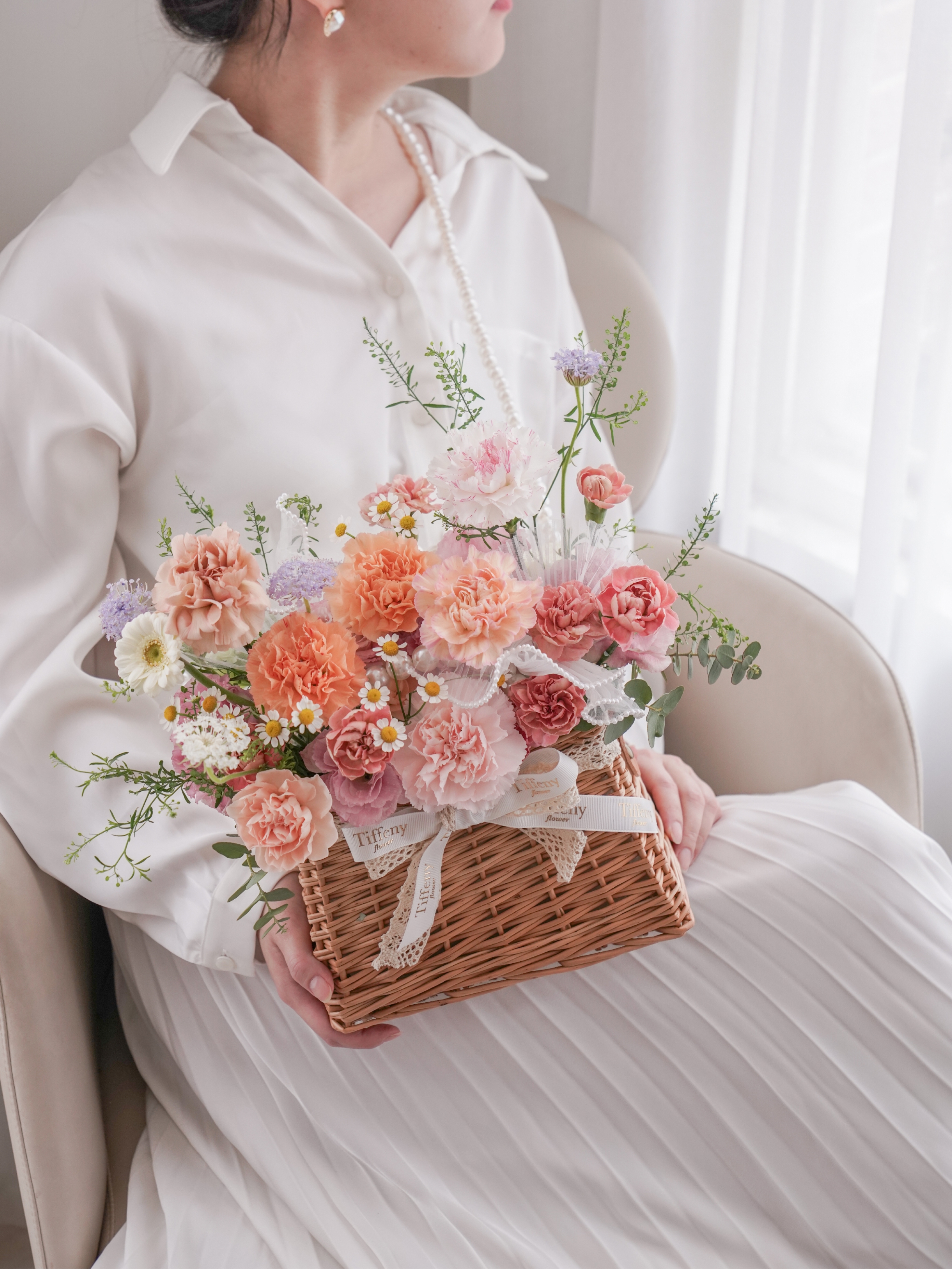 What's in My Bag! Stylish Flower Bag – Mother's Day Flower