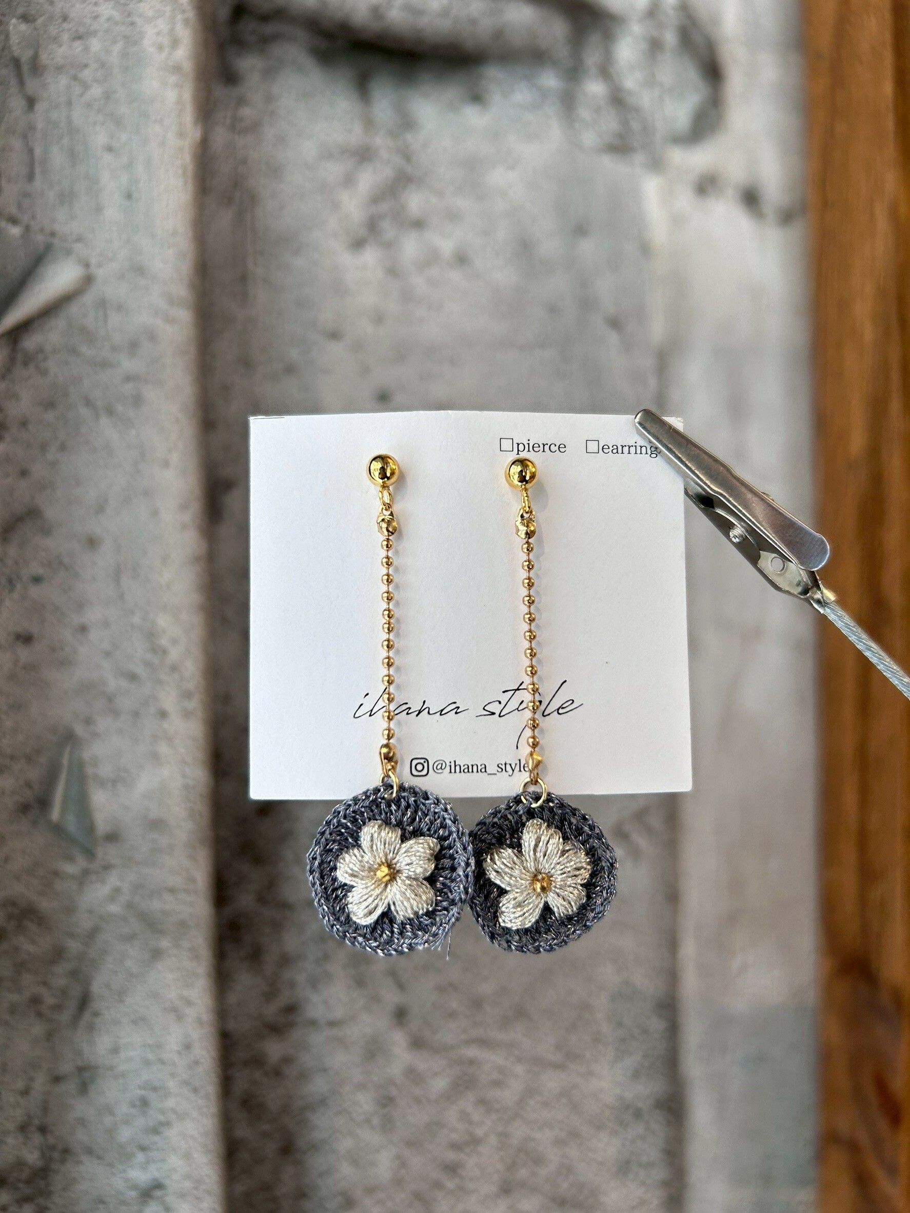 [ihana style] 小花刺繡耳環 | 耳針 | NO.6